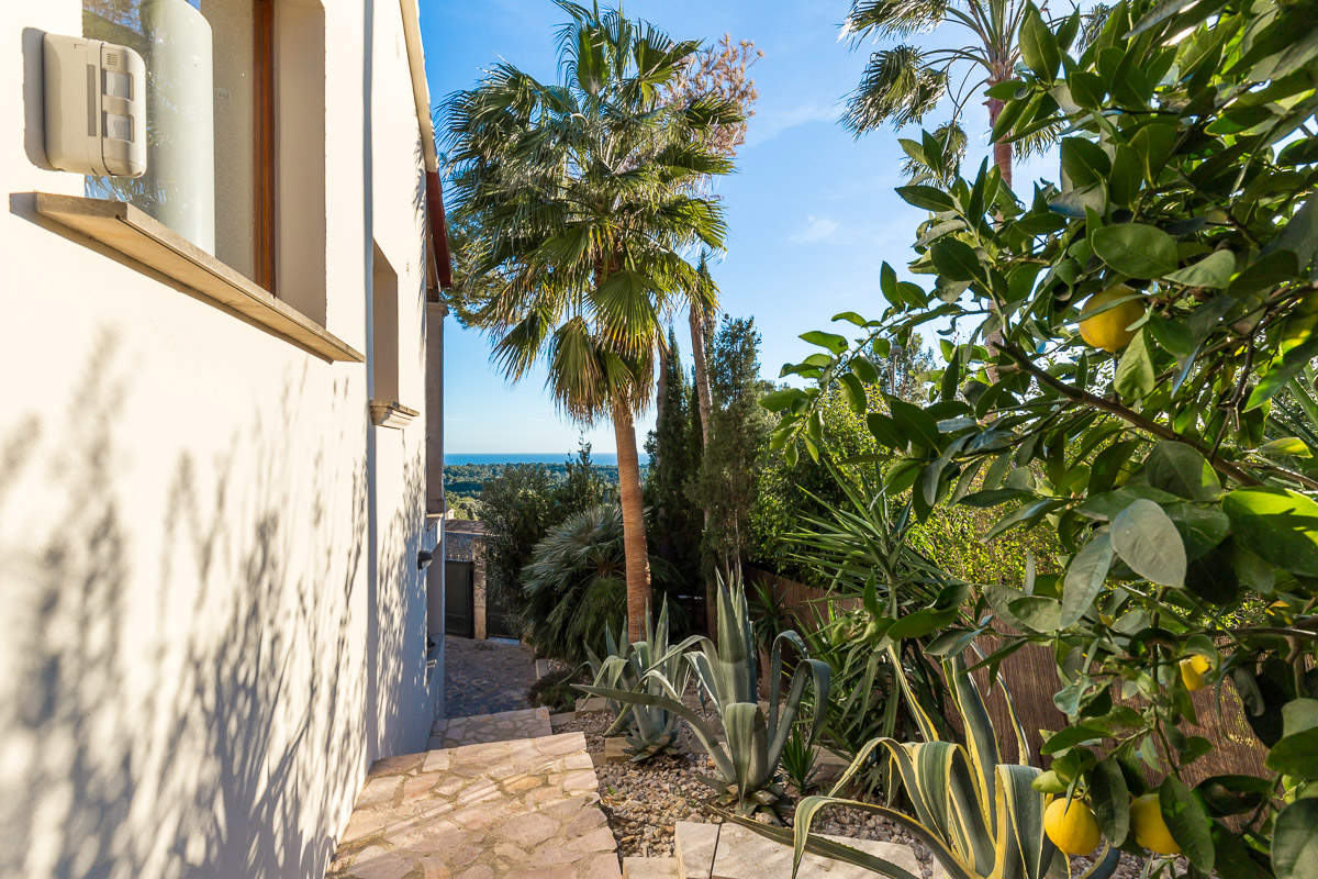 Villa Chanden, 4 bedroom villa in Palma & Southwest Mallorca, Majorca