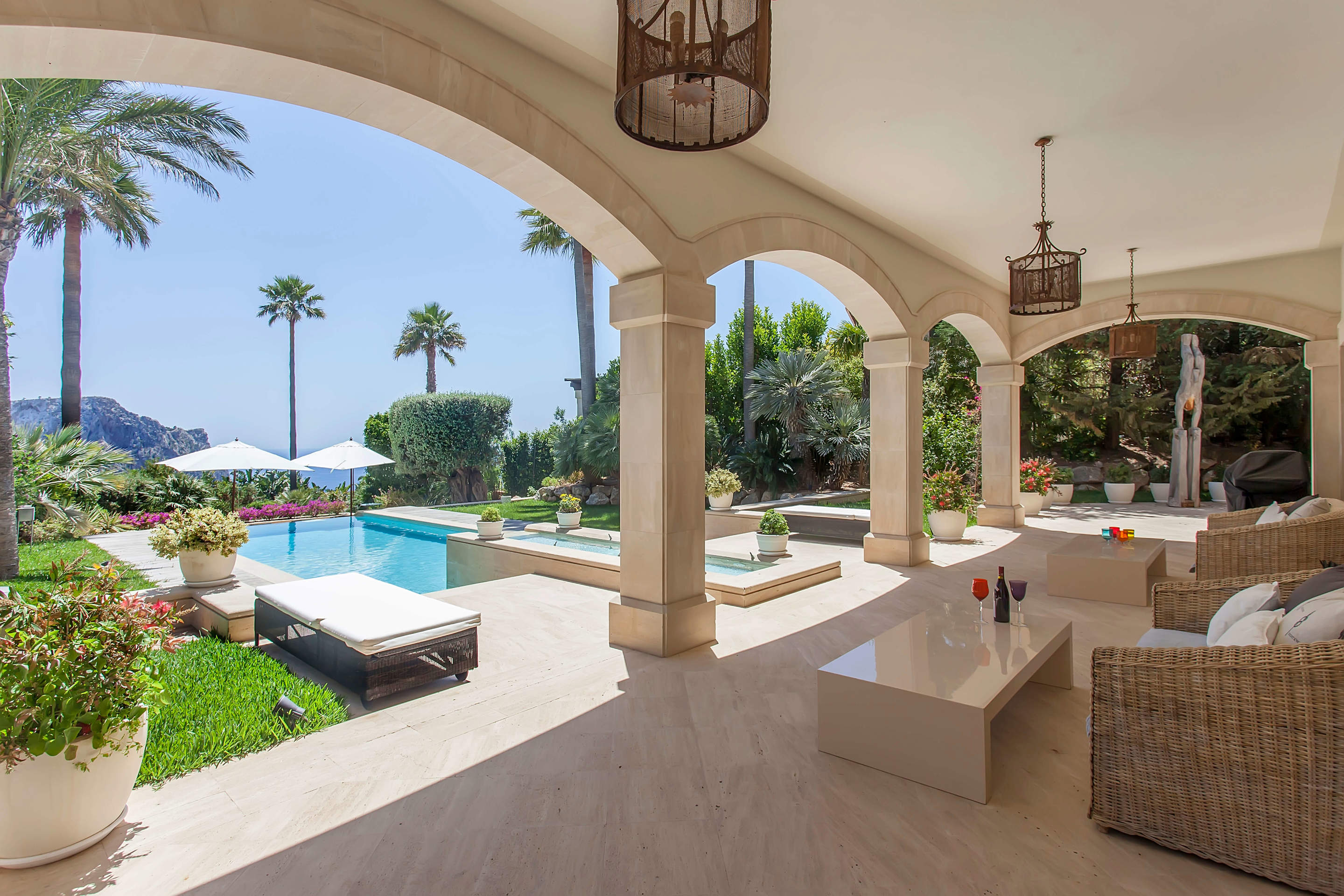 Villa Coral, 5 bedroom villa in Palma & Southwest Mallorca, Majorca