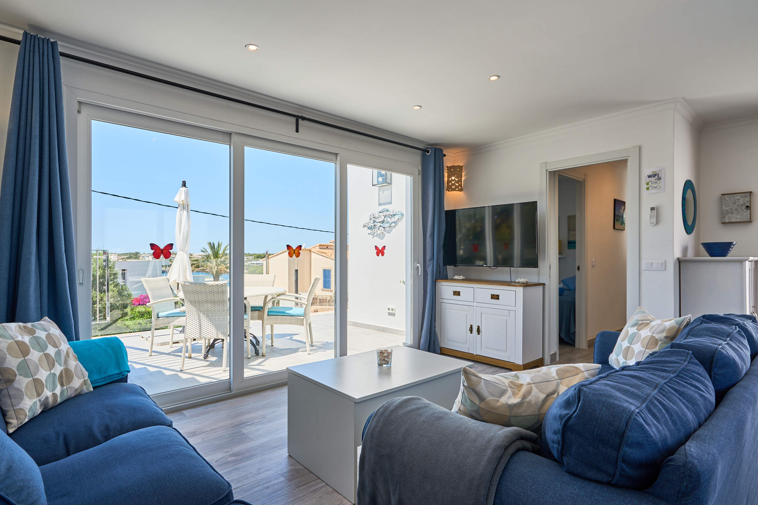 Villa Guadi, 6 bedroom villa in Cala d'Or , Majorca