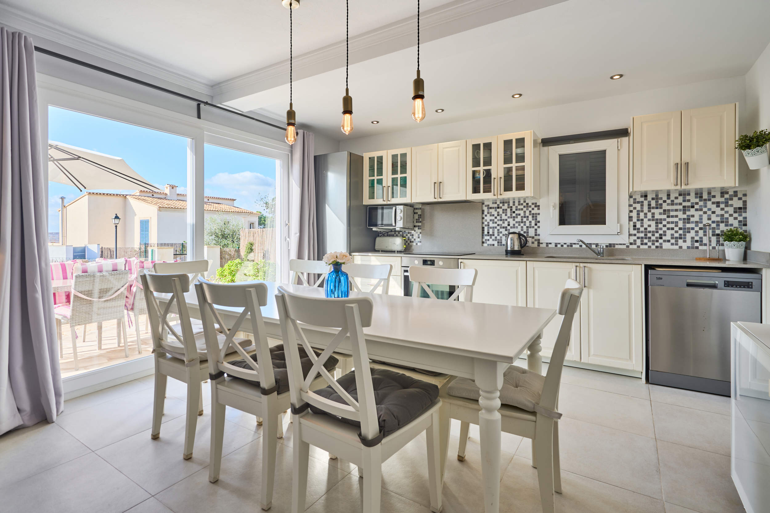 Villa Guadi, 6 bedroom villa in Cala d'Or , Majorca