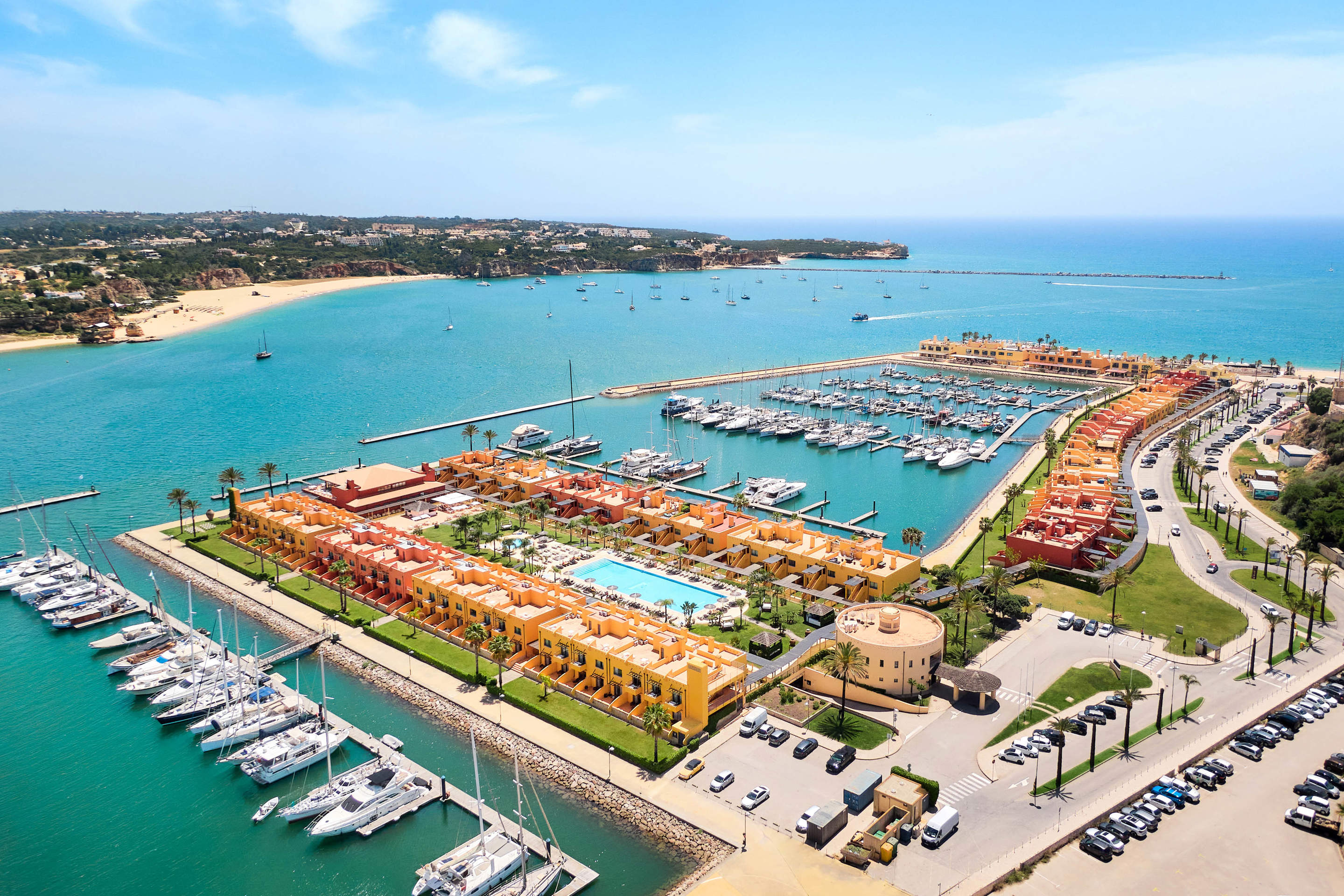 NH Portimao Resort Marina Deck Studio 2+1 Persons, BB Basis, 1 bedroom resort in Portimao Area, Algarve