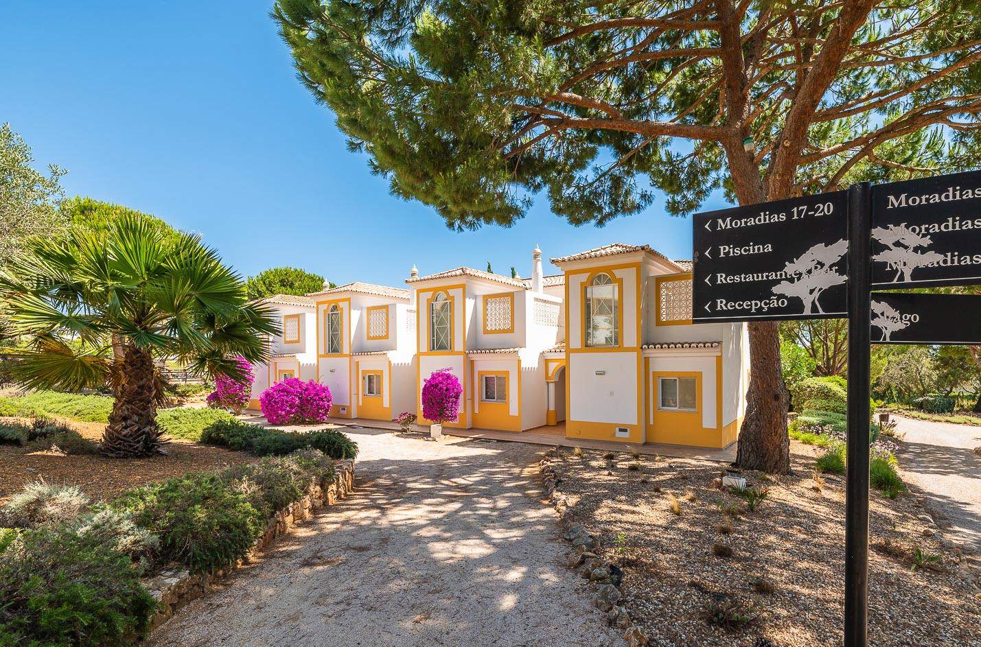 Vale d'El Rei Hotel and Villa Resort, 2 bedroom resort in Carvoeiro Area, Algarve