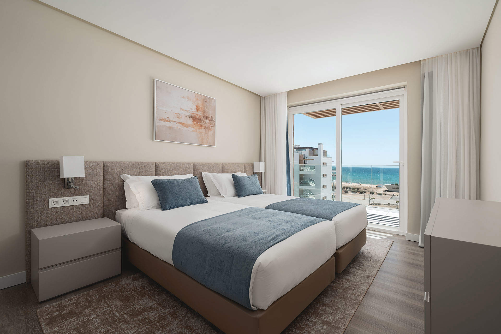 Dom Pedro Residences Luxury Apartments Two Bedroom Apartment, Self Catering Basis, 2 bedroom apartment in Vilamoura Area, Algarve