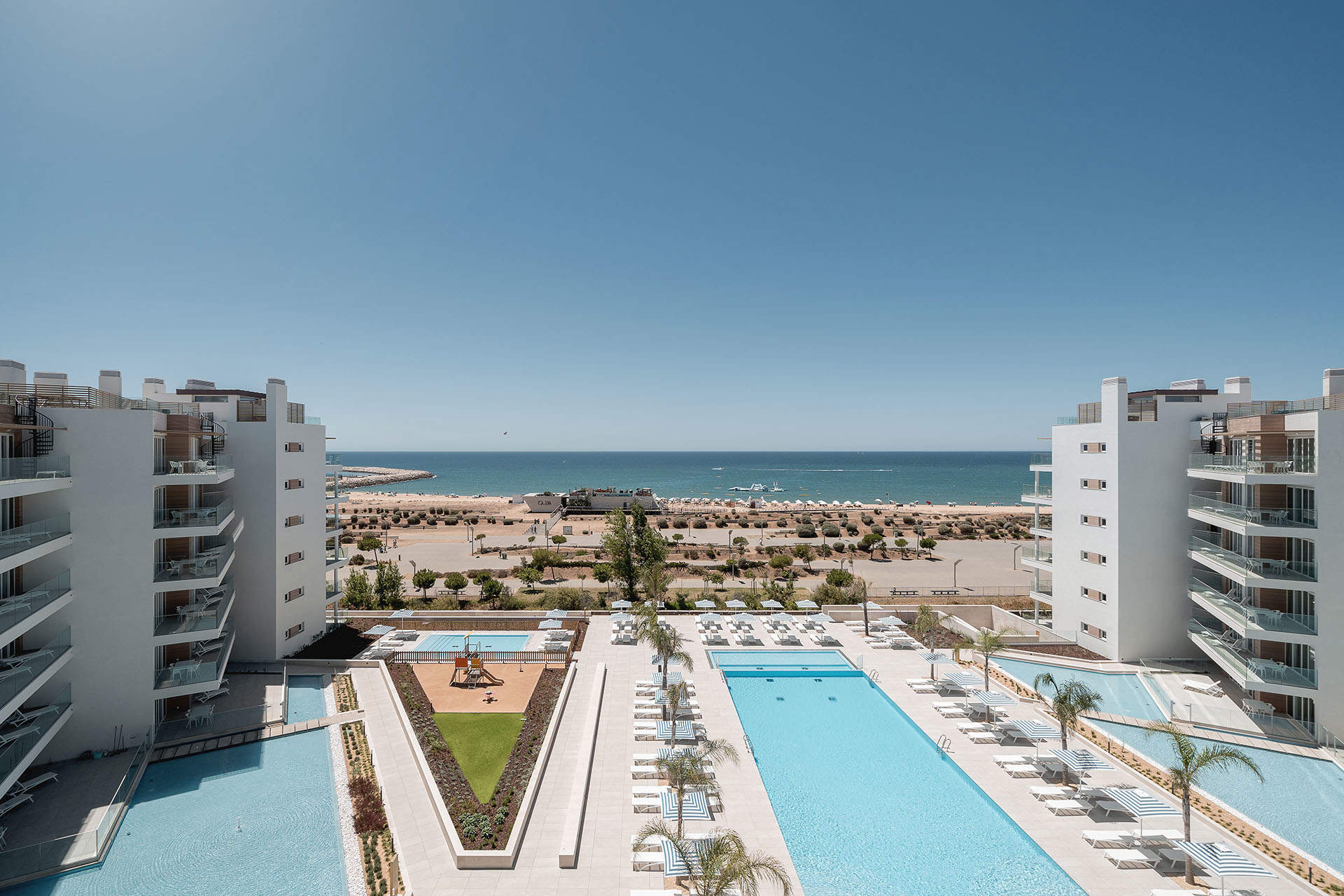 Dom Pedro Residences Luxury Apartments Two Bedroom Apartment, Self Catering Basis, 2 bedroom apartment in Vilamoura Area, Algarve