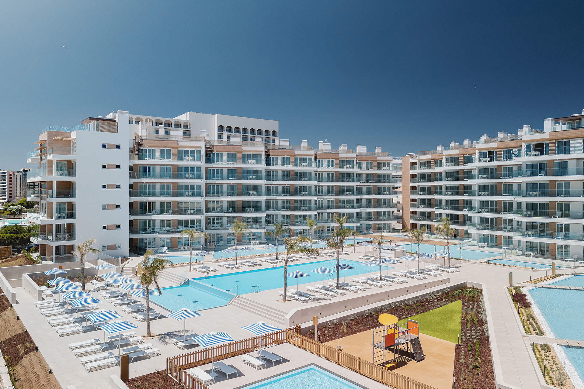 Dom Pedro Residences Luxury Apartments Two Bedroom Apartment, Self Catering Basis, 2 bedroom apartment in Vilamoura Area, Algarve