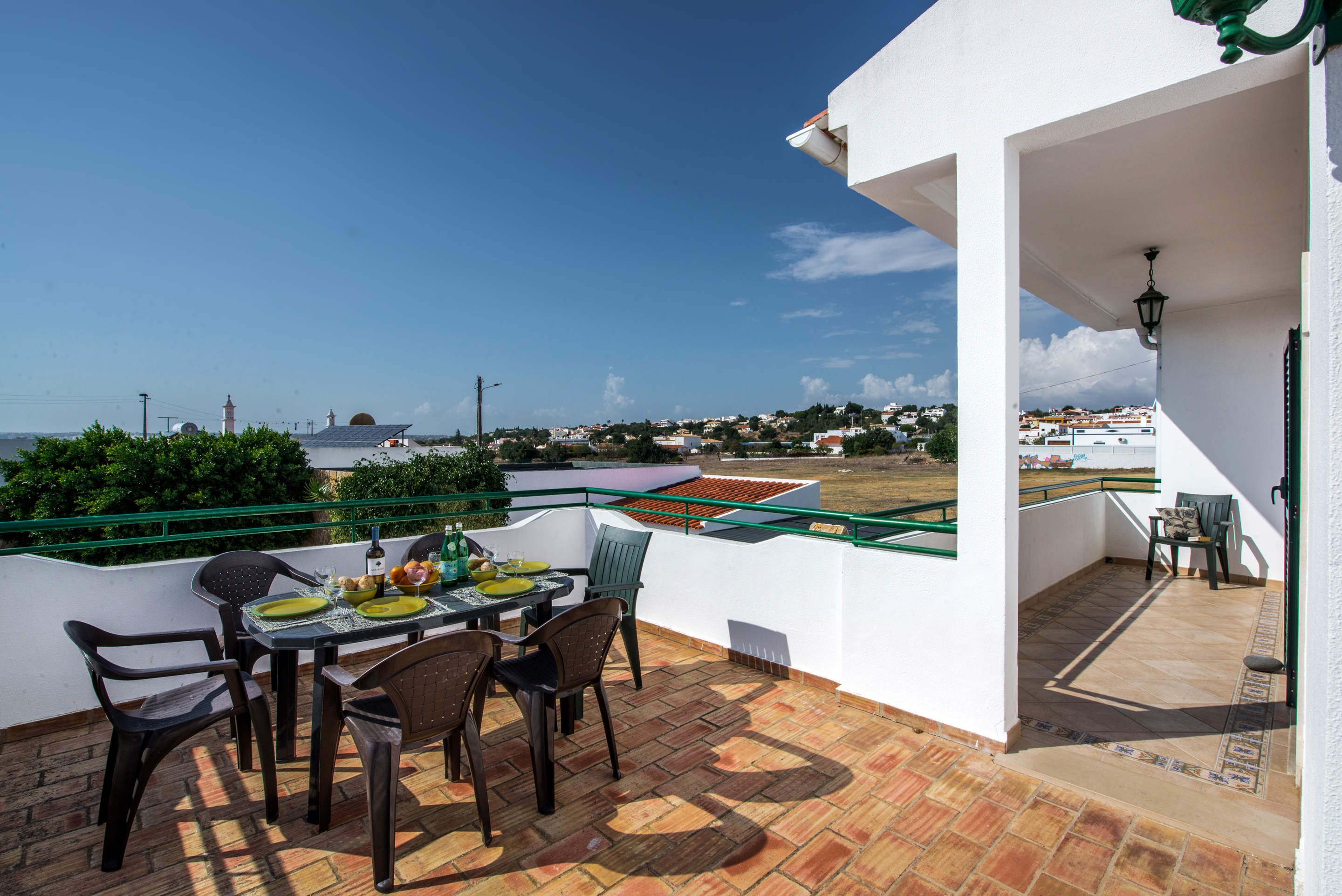 Rebela Apartments  First floor apartment 2, 4 bedroom apartment in Gale, Vale da Parra and Guia, Algarve