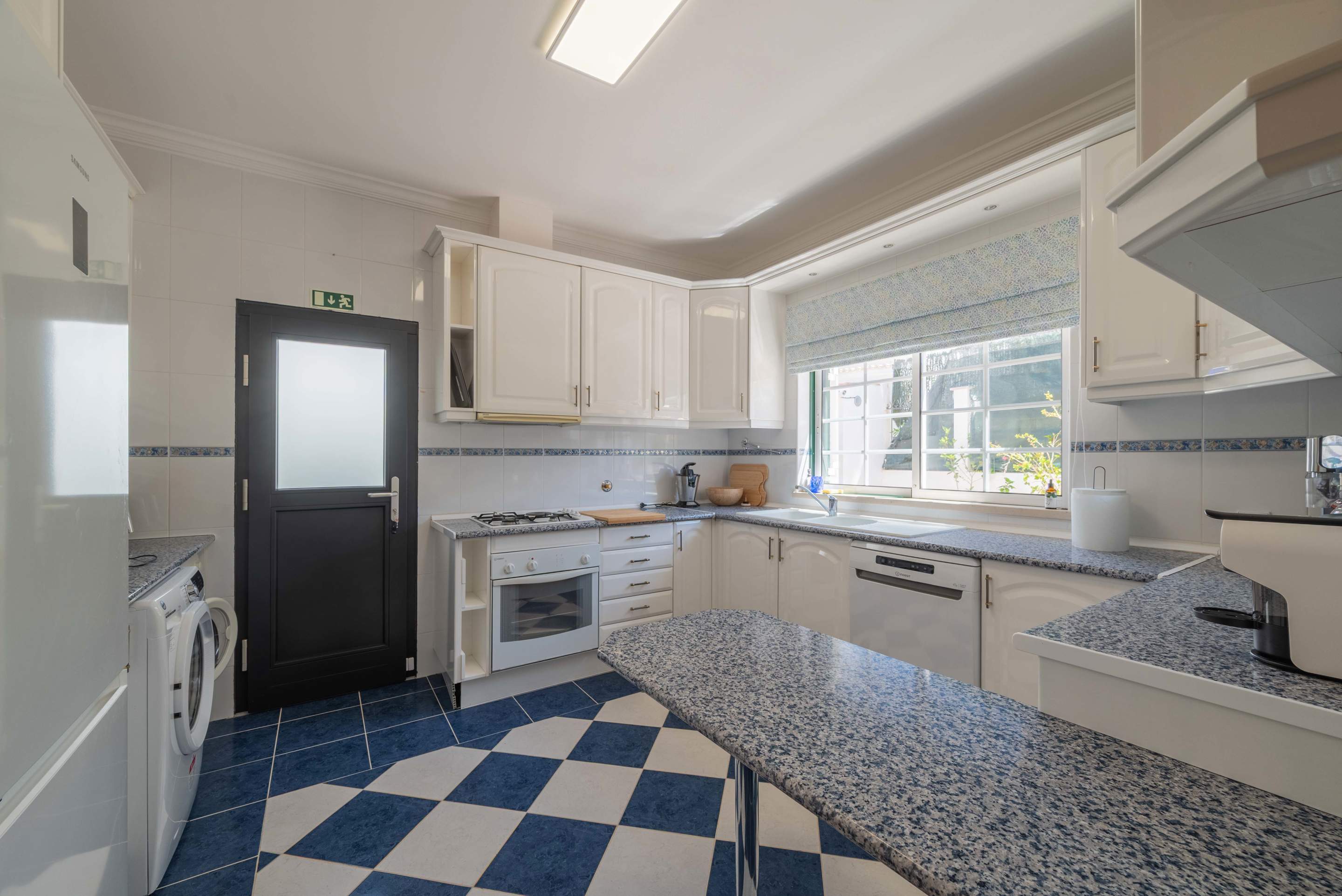 Villa Margot in Vilamoura, 4 bedroom villa in Vilamoura Area, Algarve