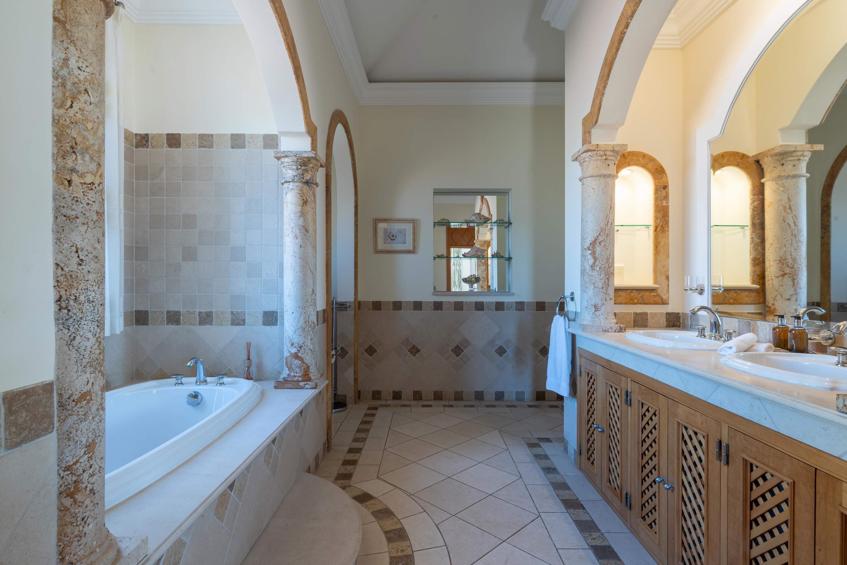 Villa Max, 4 bedroom villa in Quinta do Lago, Algarve