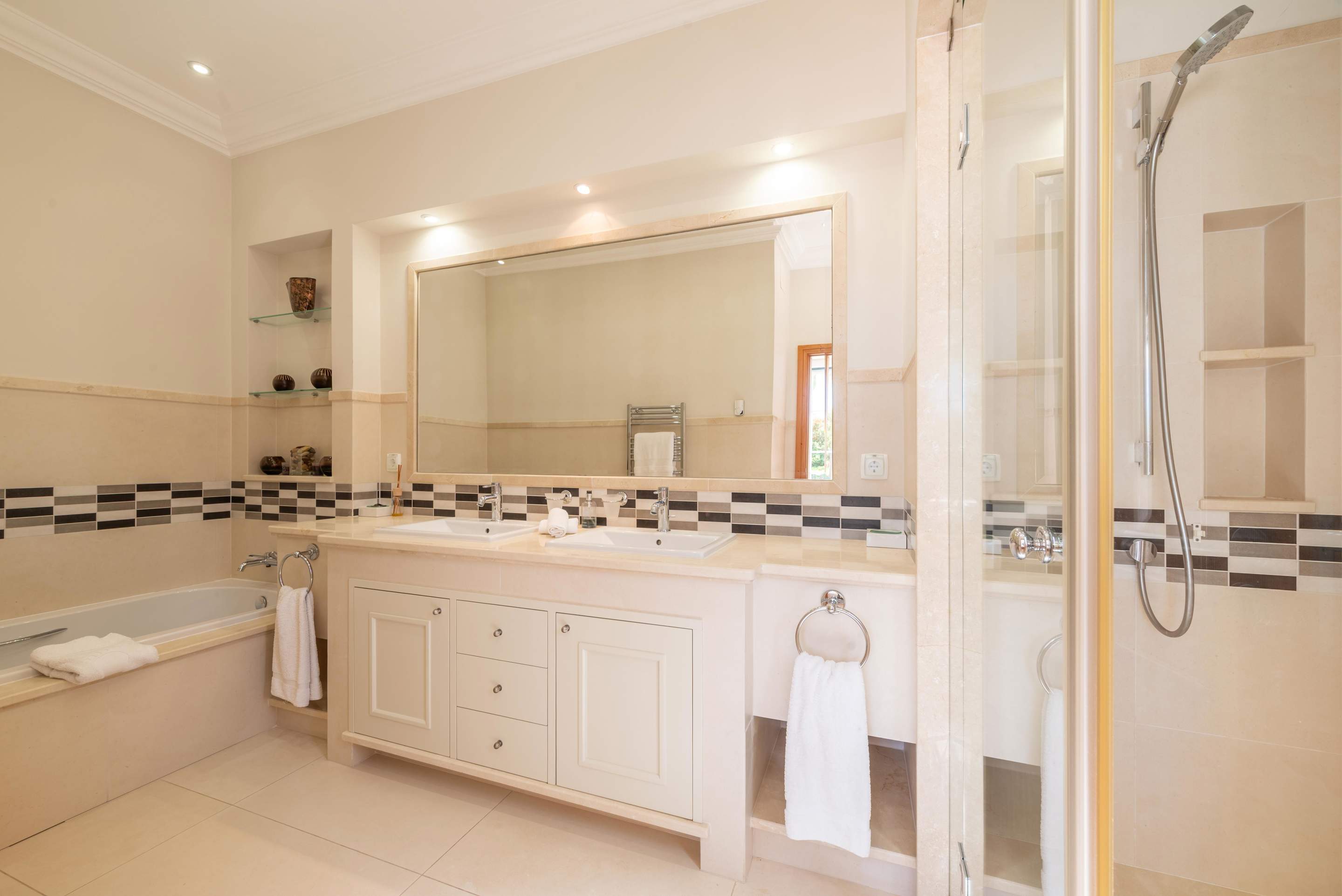 Villa Max, 4 bedroom villa in Quinta do Lago, Algarve