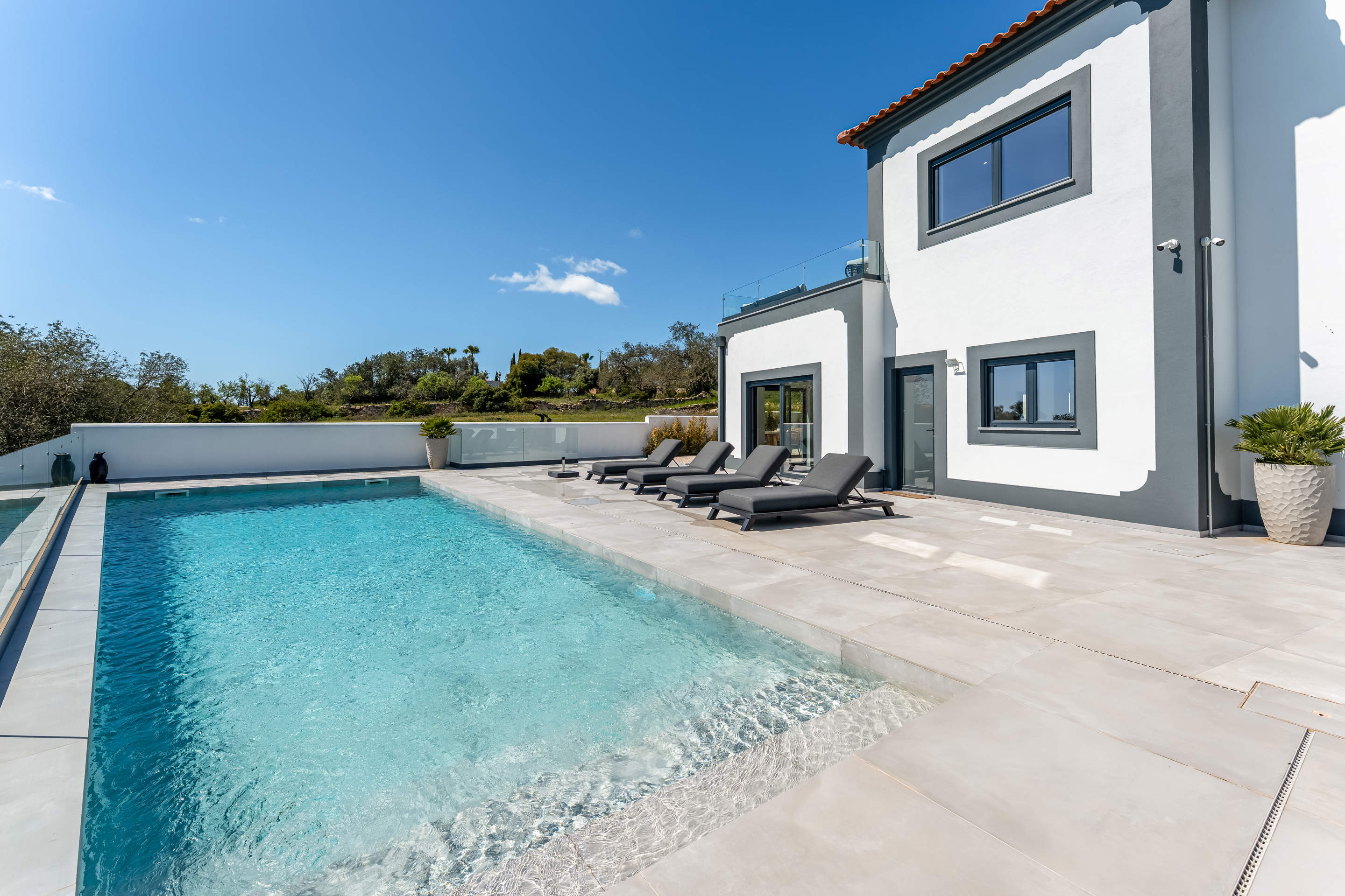 Villa Essence, 3 bedroom villa in Malhao, Paderne, Algarve