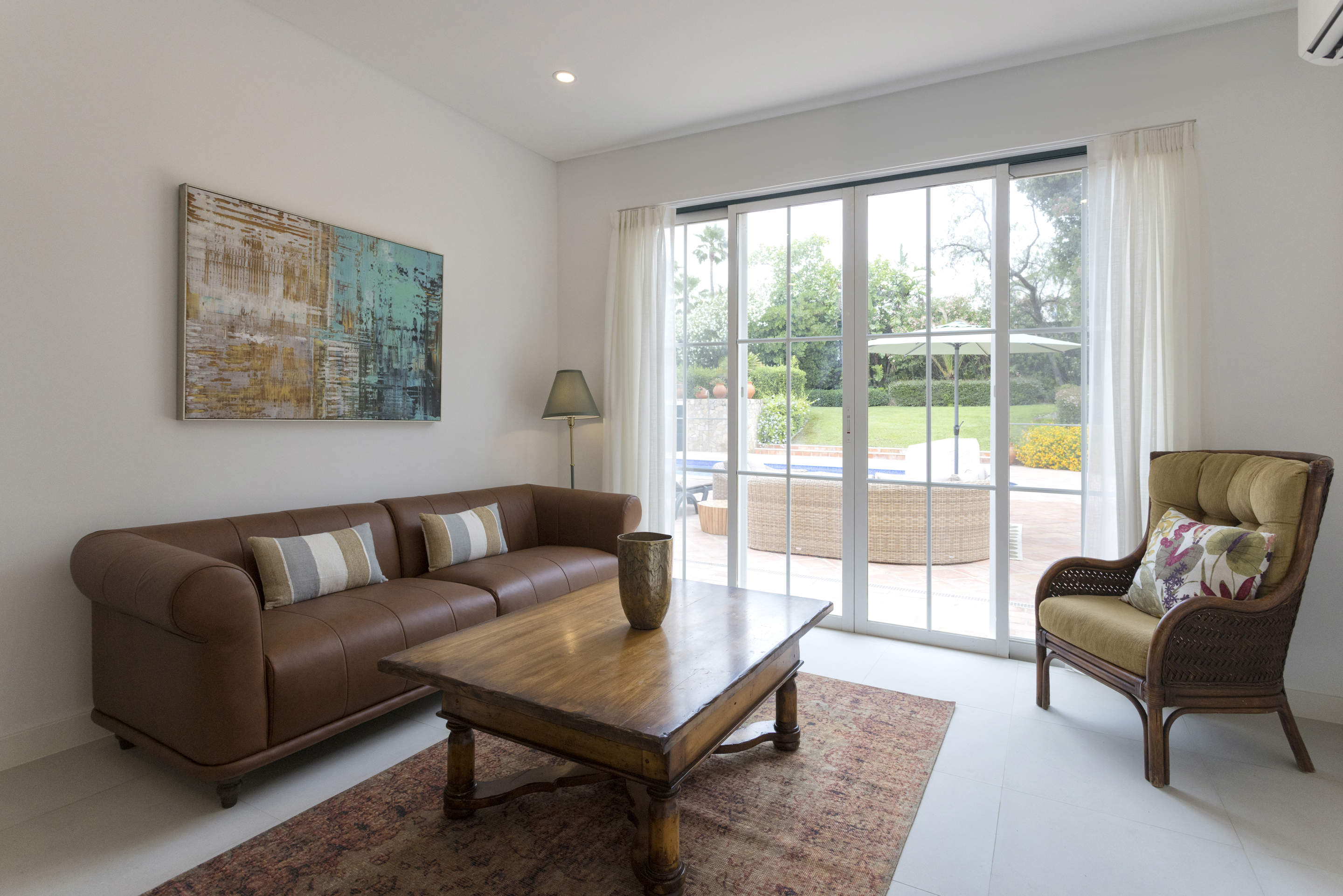 Villa Josephina Six Bedroom Rate, 6 bedroom villa in Quinta do Lago, Algarve