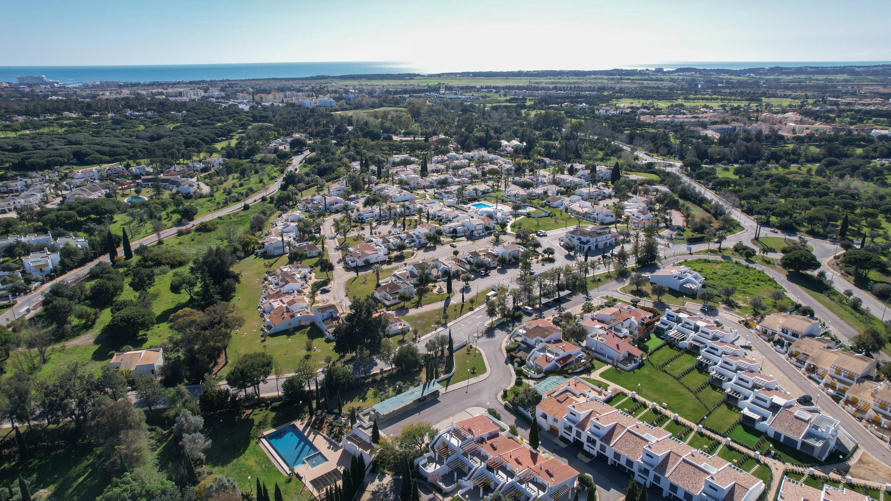Villa Soligolf Five - Six Persons Rate, 2 bedroom villa in Vilamoura Area, Algarve
