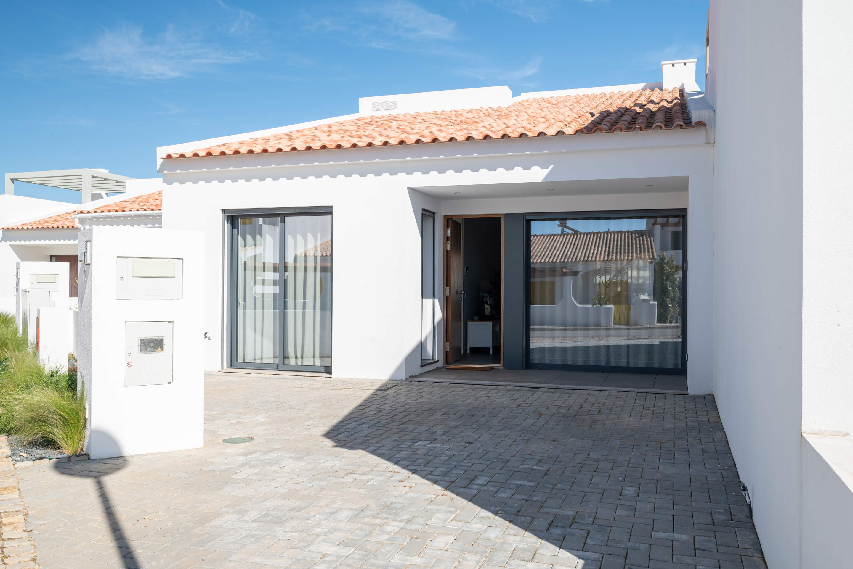 Villa Soligolf Five - Six Persons Rate, 2 bedroom villa in Vilamoura Area, Algarve