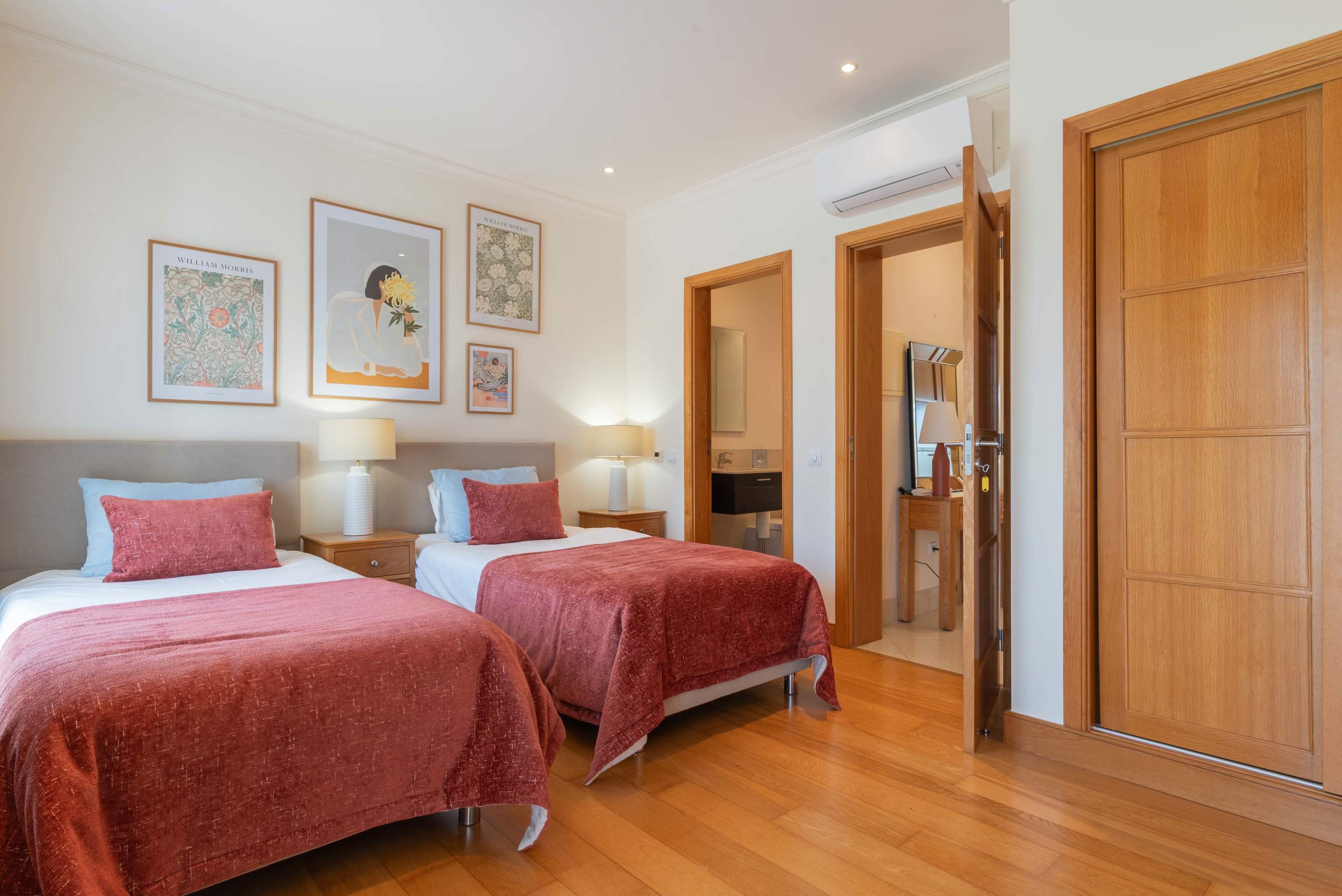 Casa Fairways at Palmyra, 4 bedroom villa in Vila Sol, Algarve