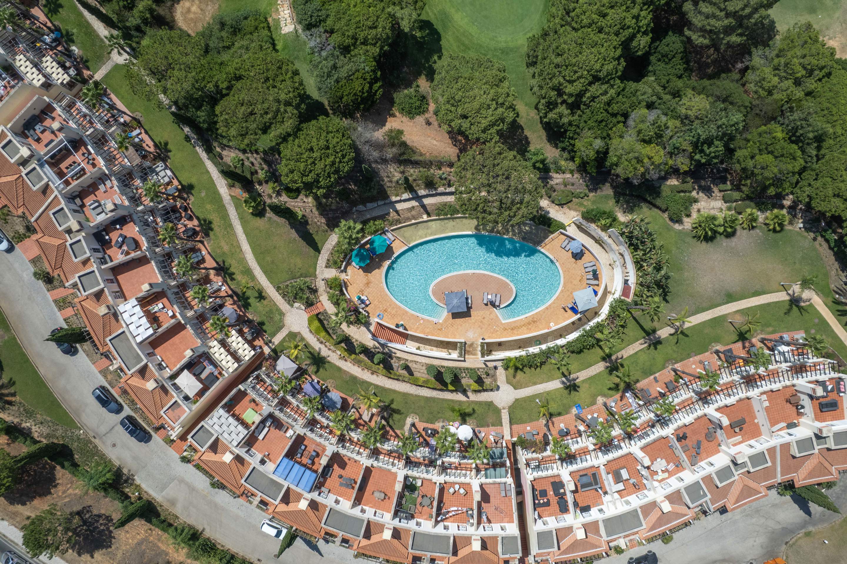 Casa Fairways at Palmyra, 4 bedroom villa in Vila Sol, Algarve