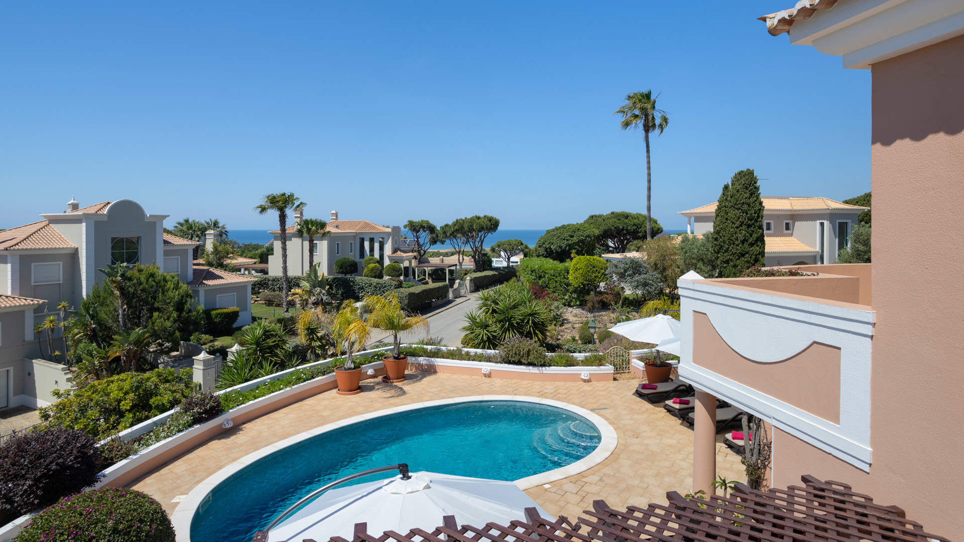 Villa Callista, 4 bedroom villa in Vale do Lobo, Algarve