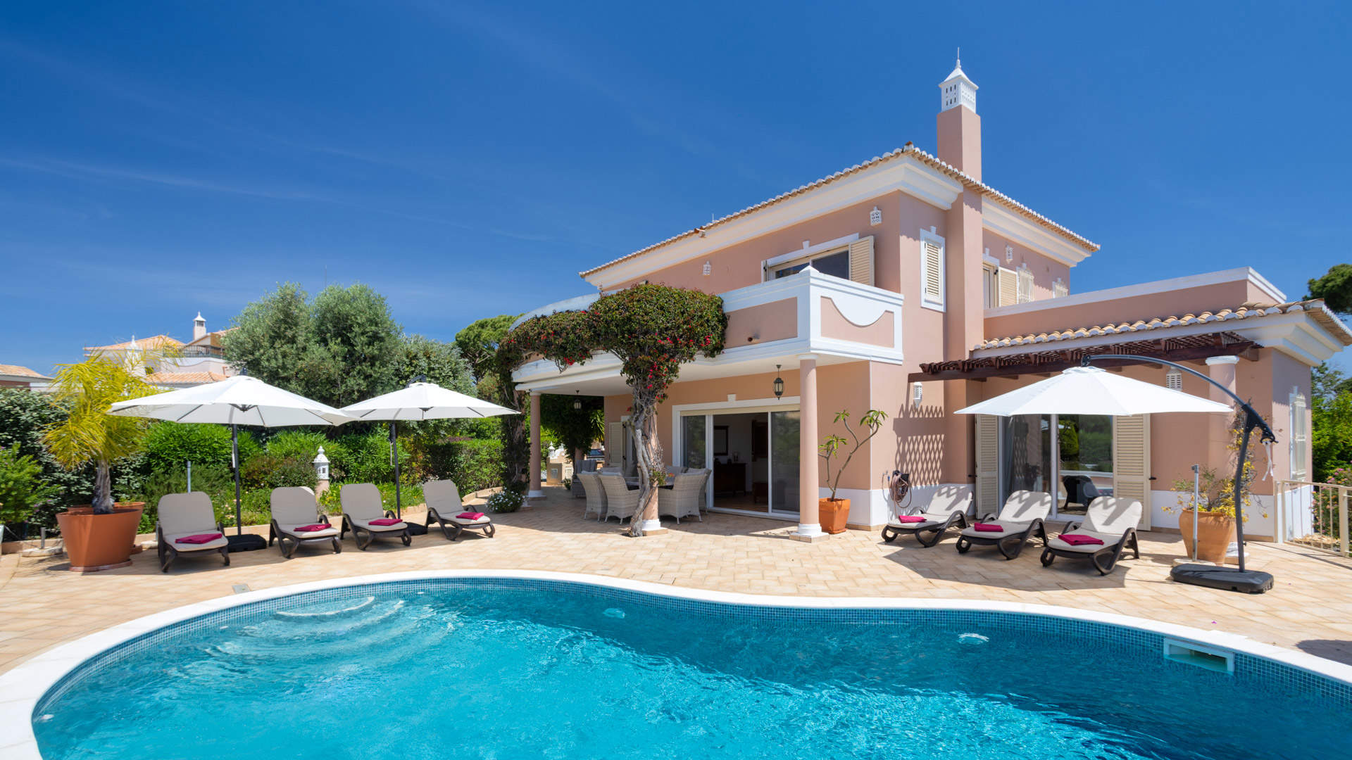 Villa Callista, 4 bedroom villa in Vale do Lobo, Algarve