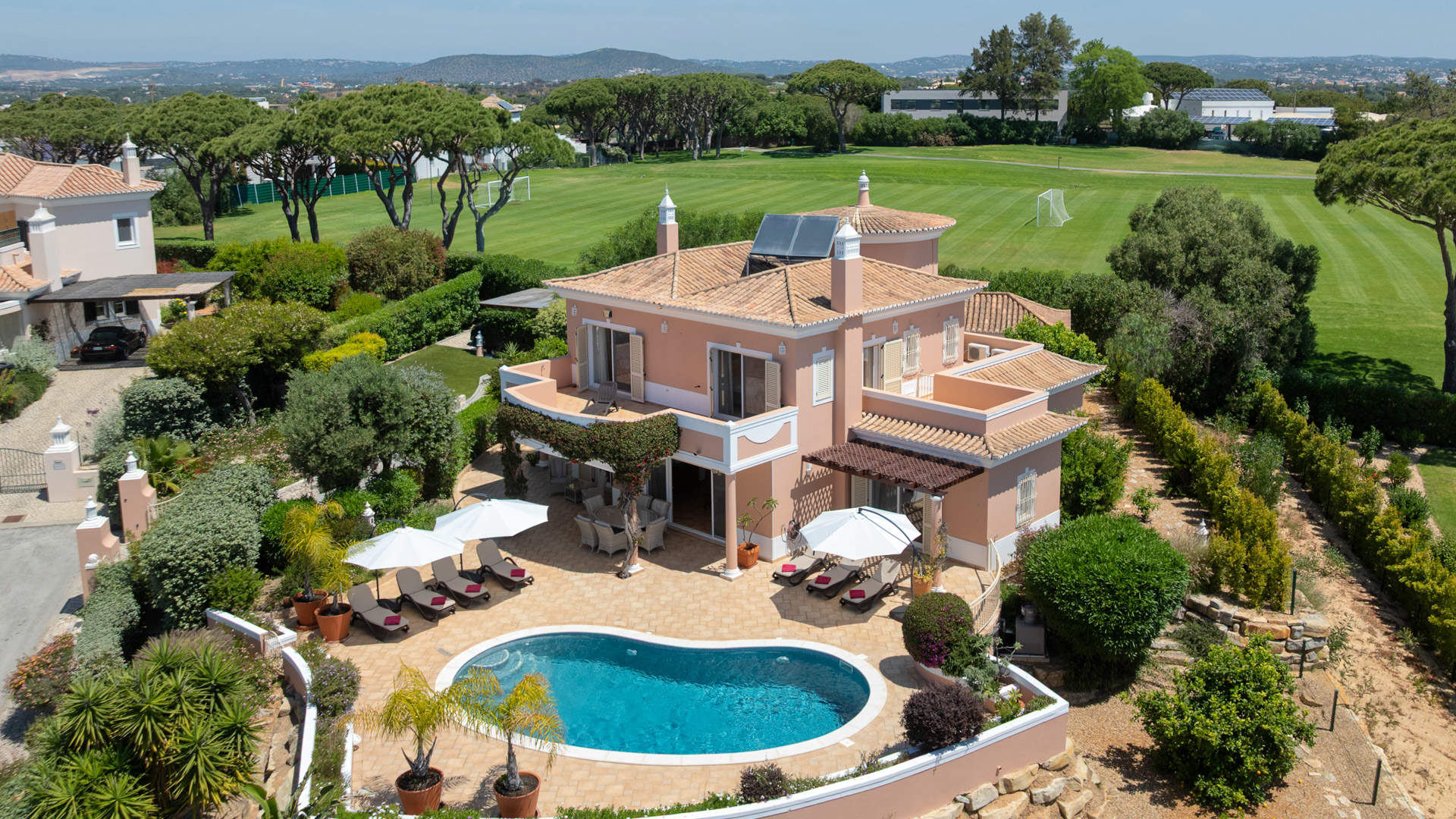 Villa Callista, 4 bedroom villa in Vale do Lobo, Algarve