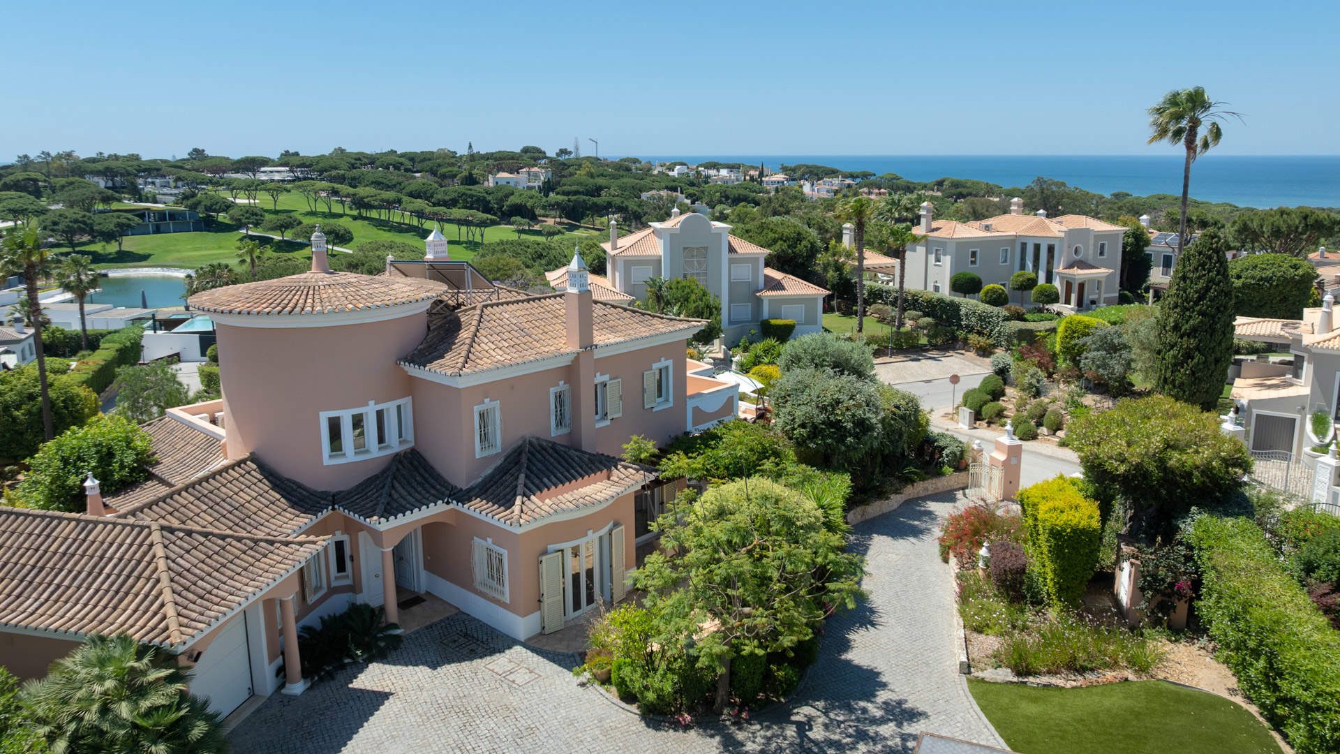 Villa Callista, 4 bedroom villa in Vale do Lobo, Algarve
