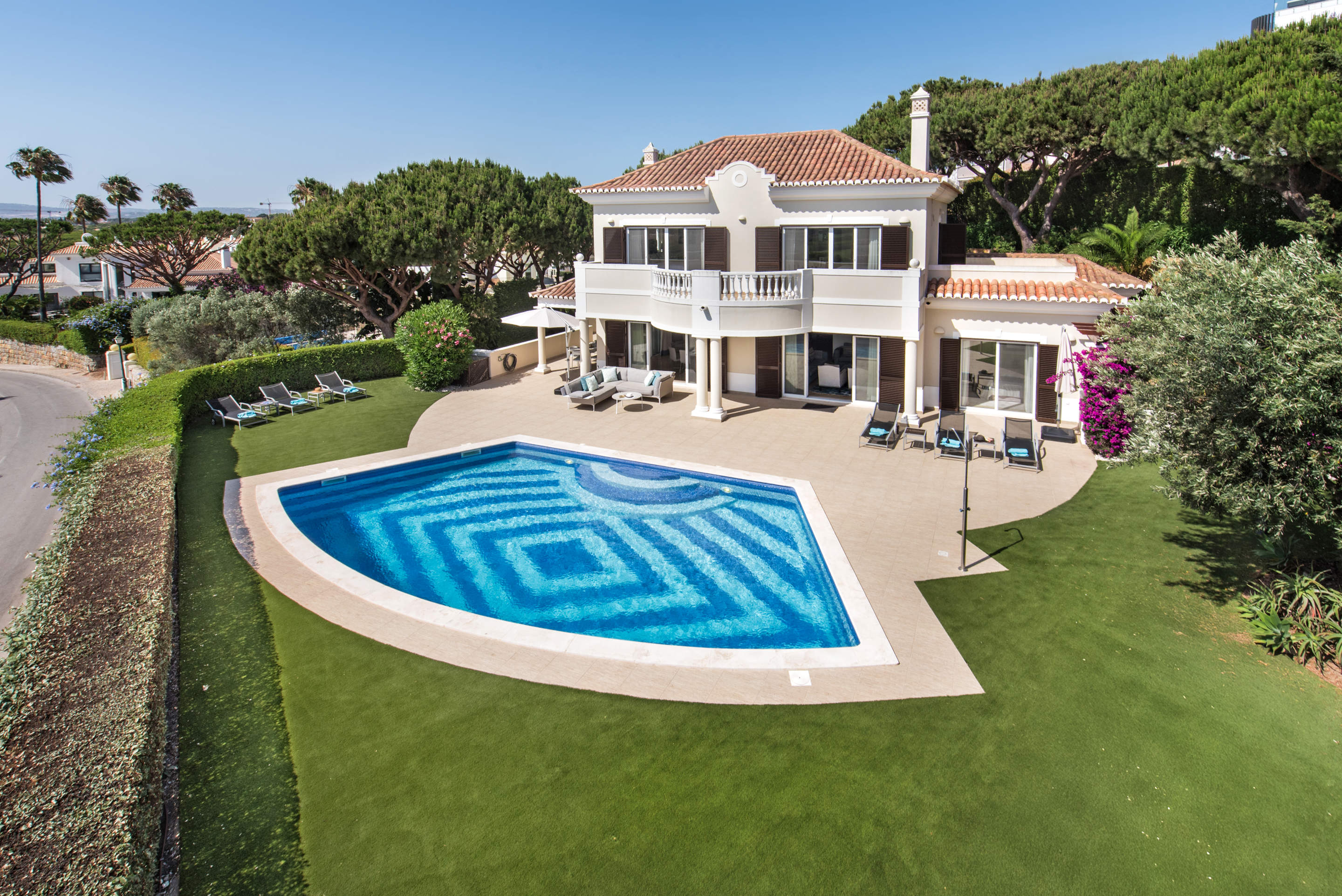 Villa Blue in Vale do Lobo, 5 bedroom villa in Vale do Lobo, Algarve
