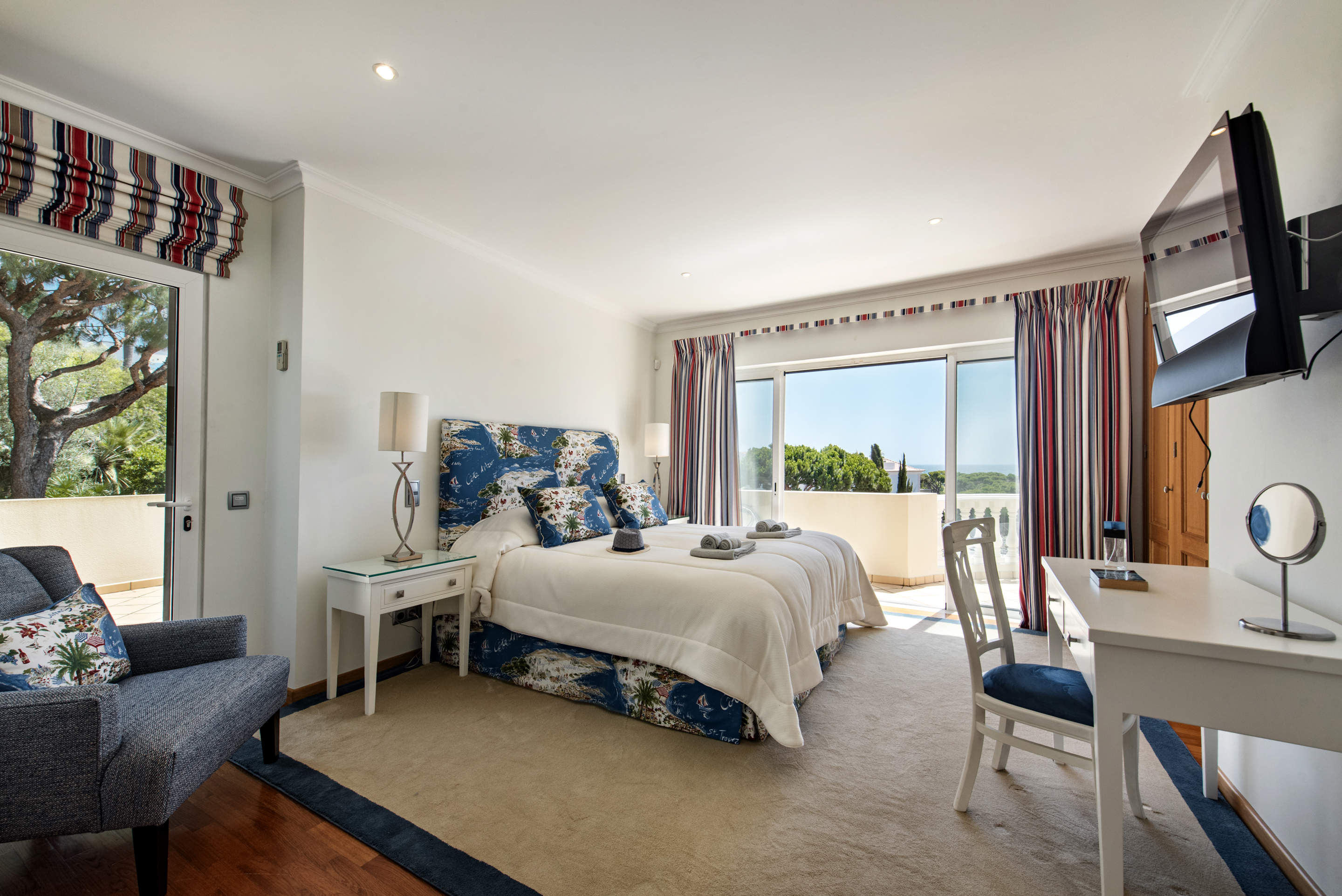 Villa Blue in Vale do Lobo, 5 bedroom villa in Vale do Lobo, Algarve