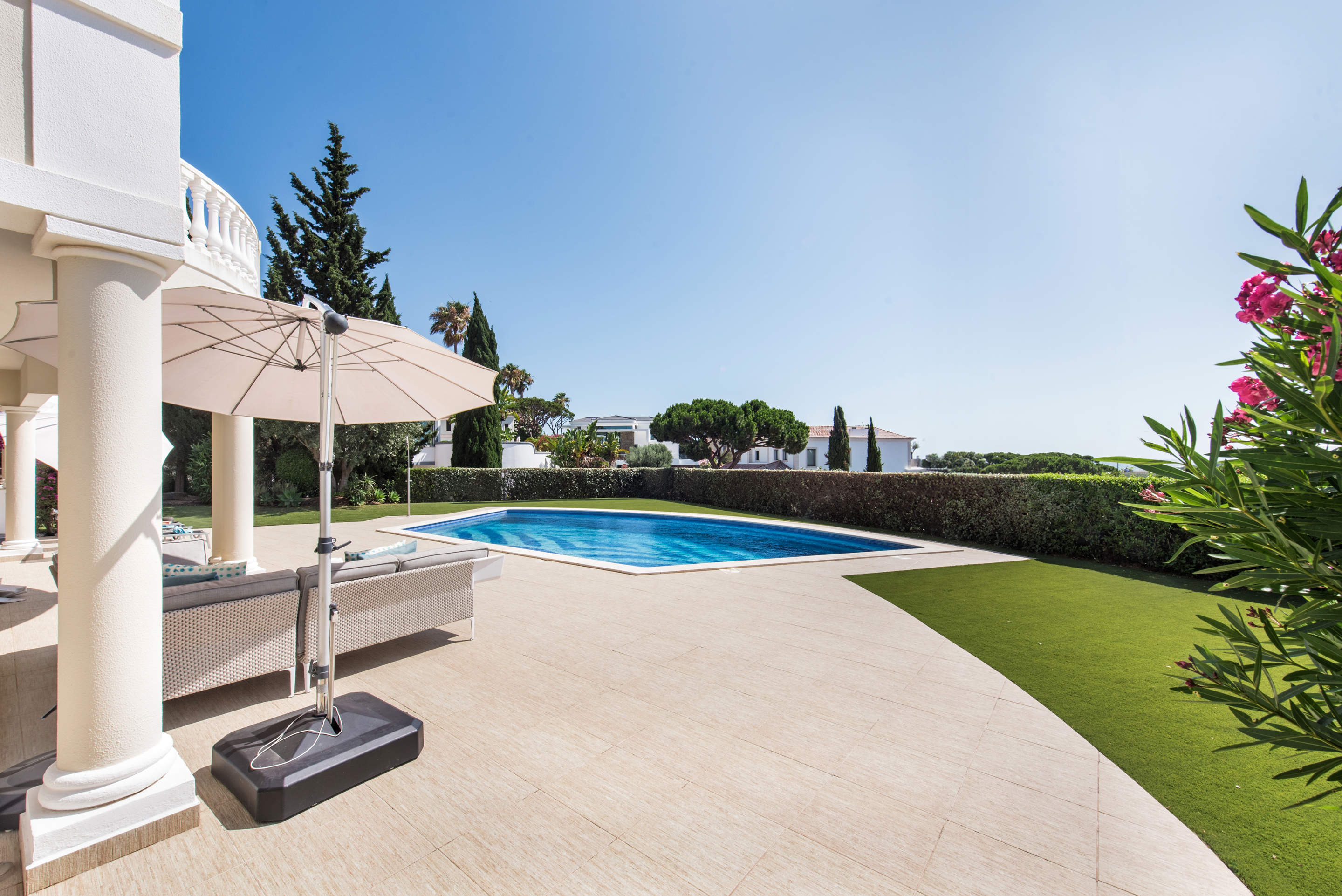 Villa Blue in Vale do Lobo, 5 bedroom villa in Vale do Lobo, Algarve
