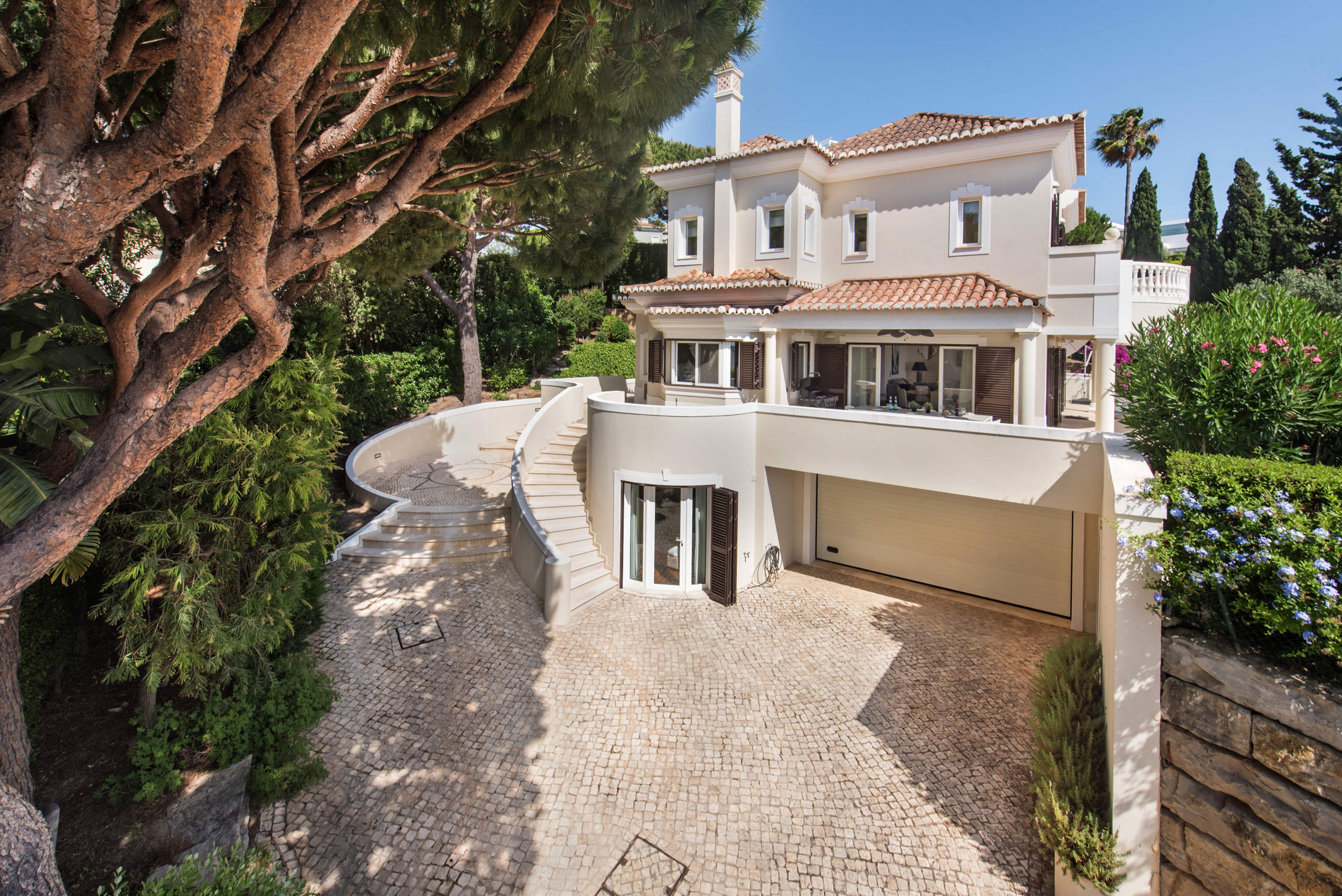Villa Blue in Vale do Lobo, 5 bedroom villa in Vale do Lobo, Algarve