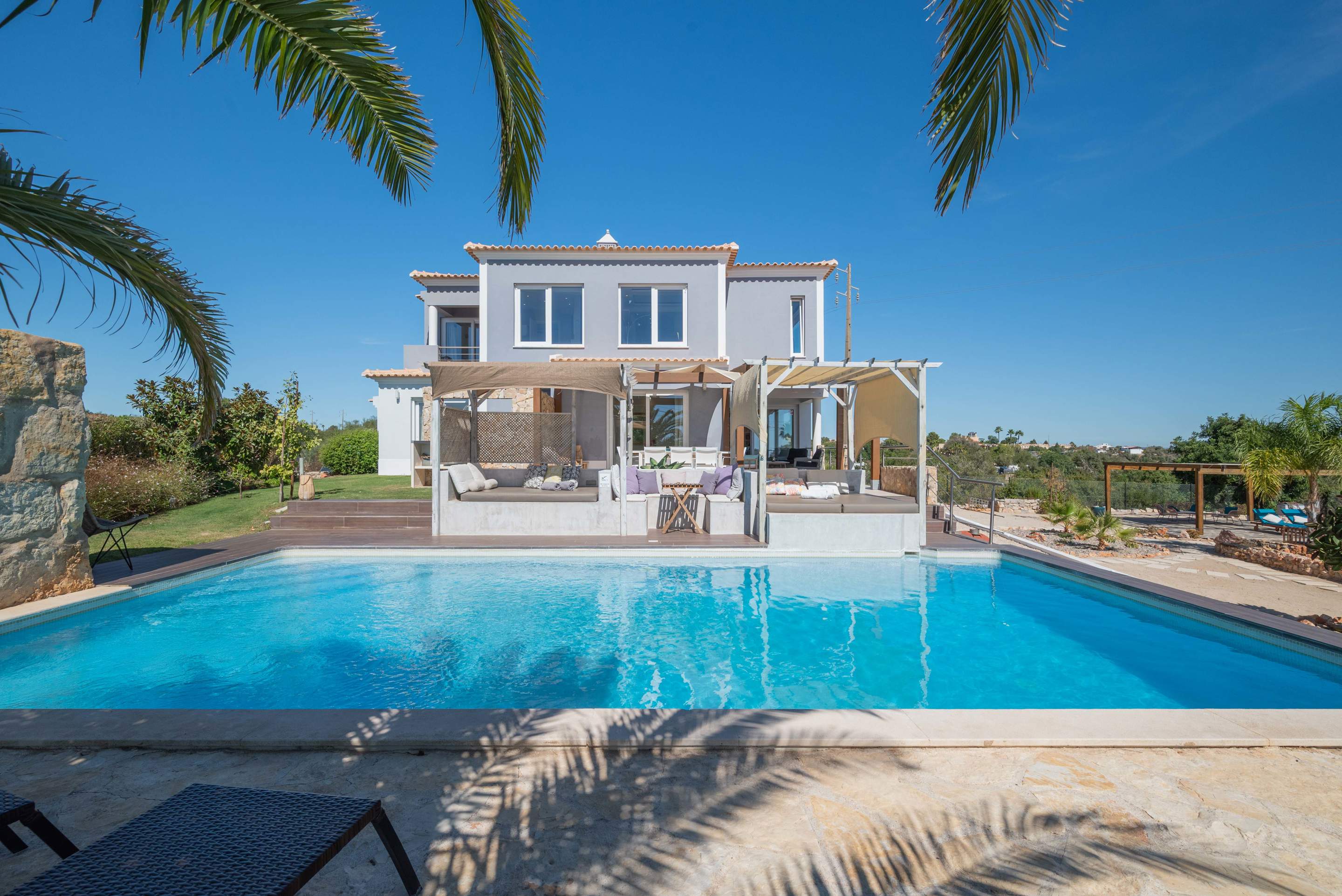 Vila Vista Unica, 4 bedroom villa in Gale, Vale da Parra and Guia, Algarve