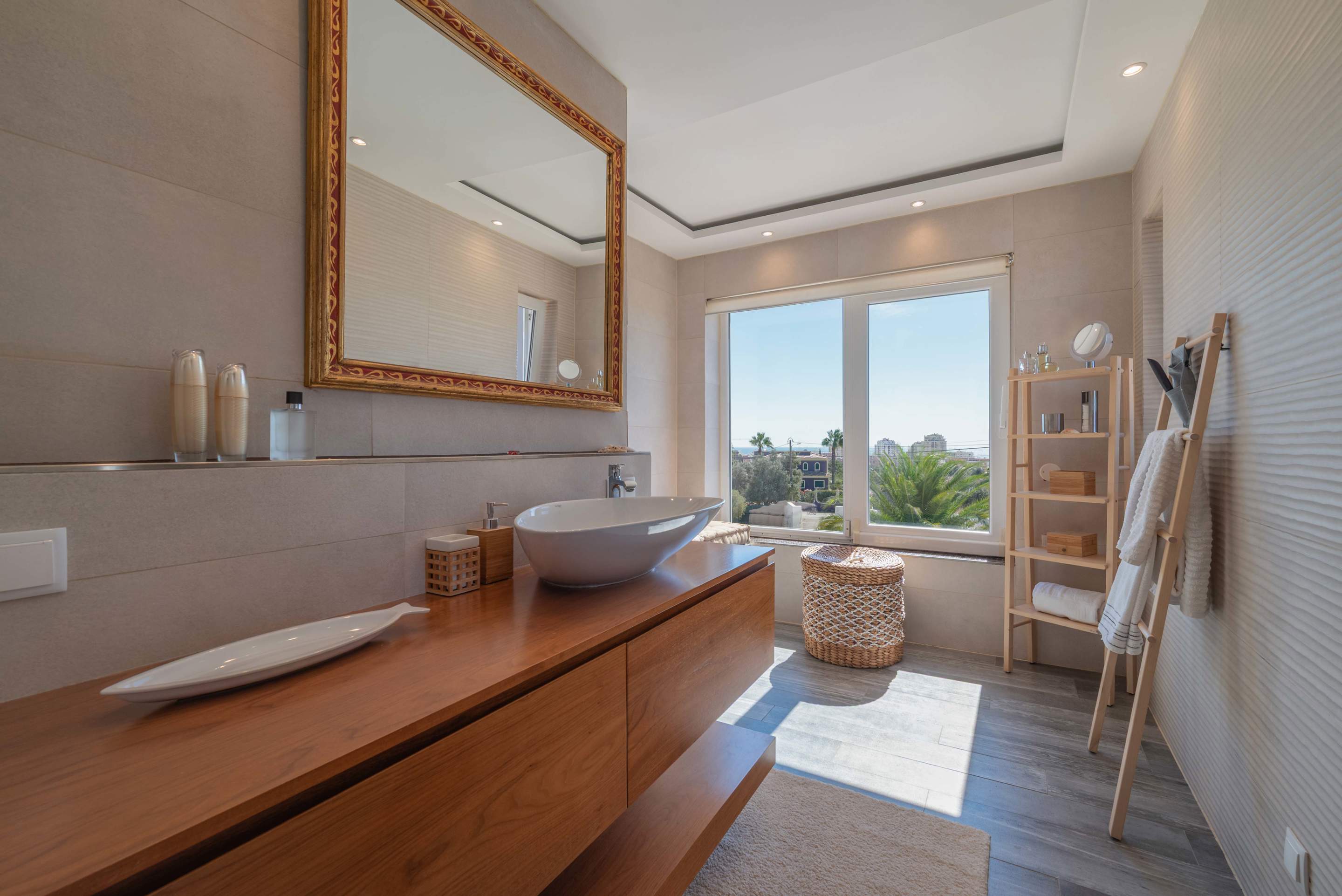 Vila Vista Unica, 4 bedroom villa in Gale, Vale da Parra and Guia, Algarve