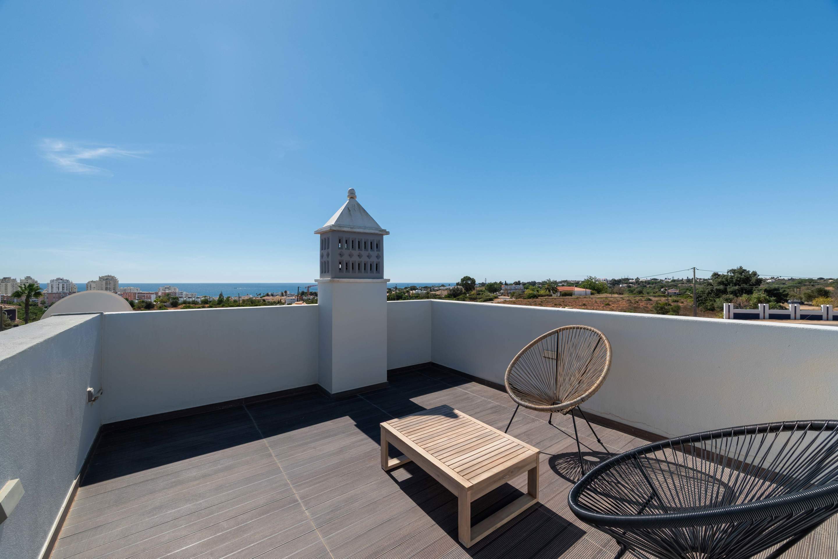 Vila Vista Unica, 4 bedroom villa in Gale, Vale da Parra and Guia, Algarve