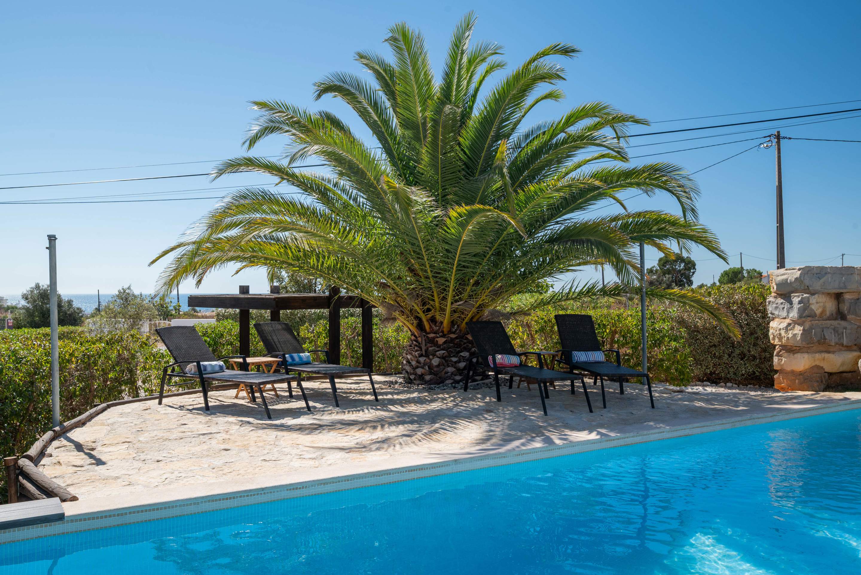 Vila Vista Unica, 4 bedroom villa in Gale, Vale da Parra and Guia, Algarve