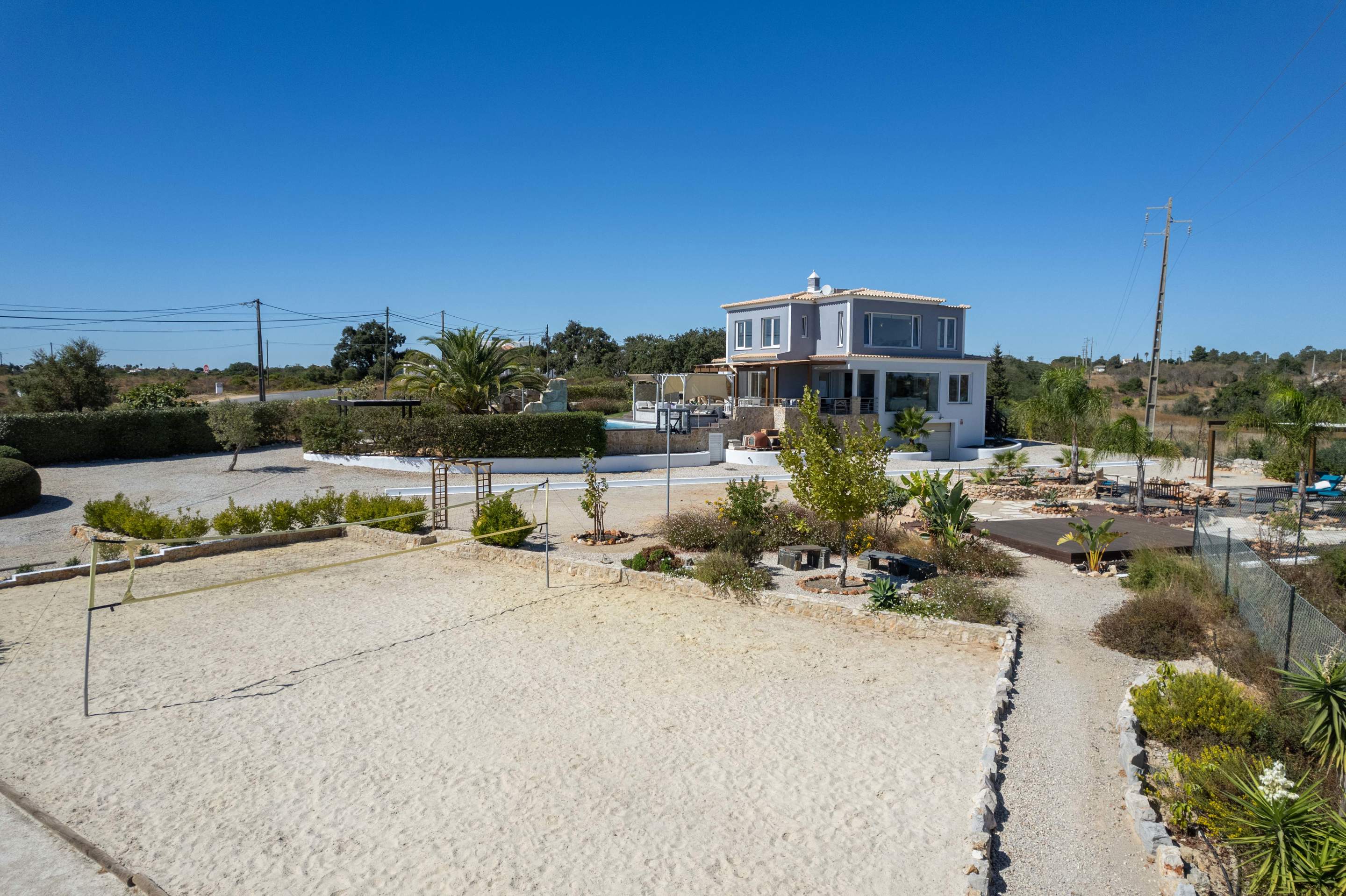 Vila Vista Unica, 4 bedroom villa in Gale, Vale da Parra and Guia, Algarve