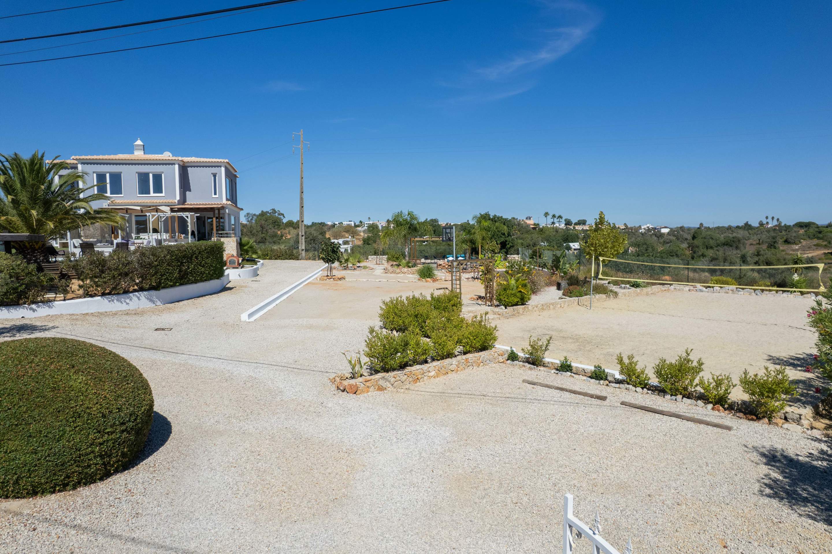 Vila Vista Unica, 4 bedroom villa in Gale, Vale da Parra and Guia, Algarve