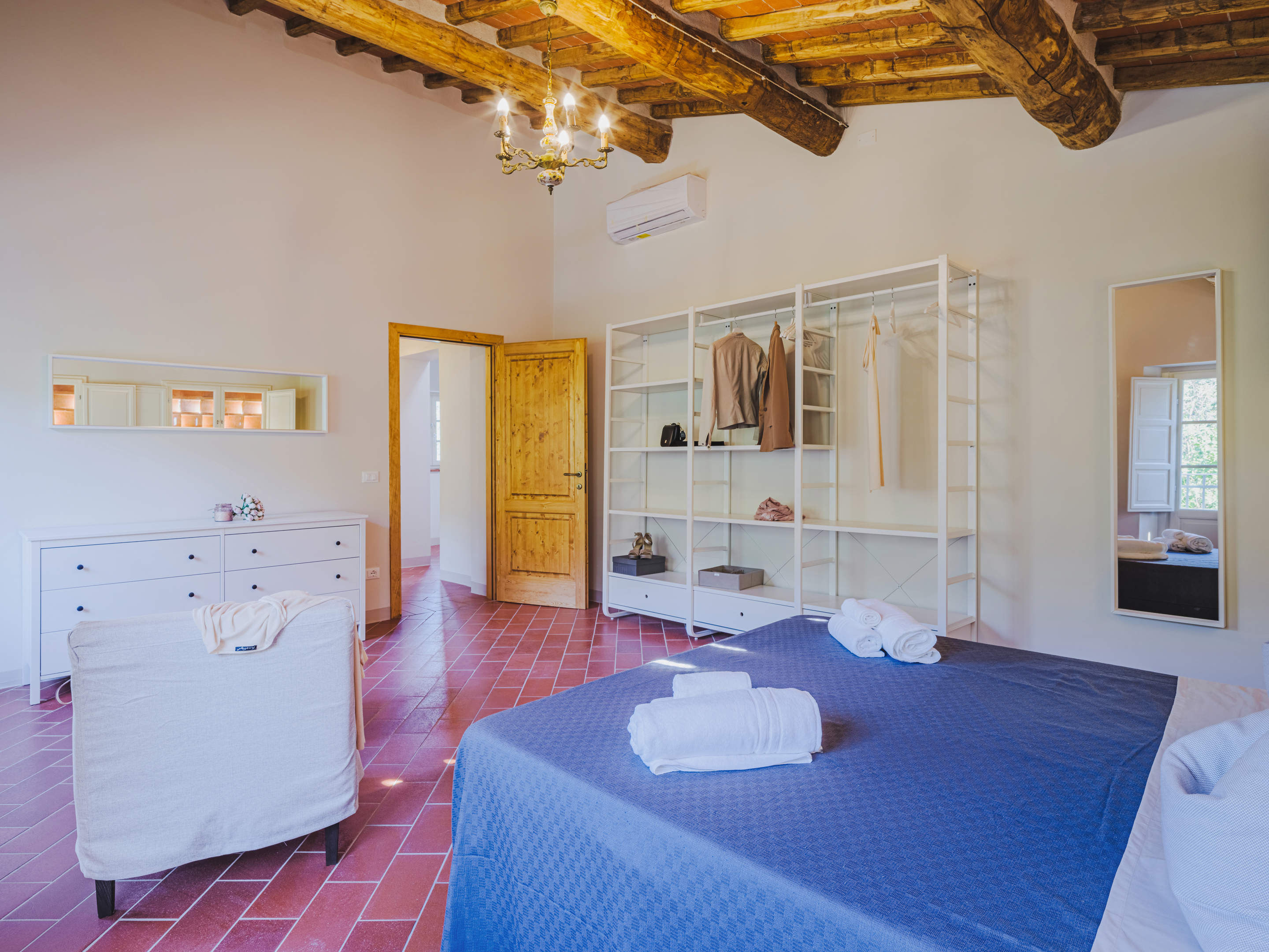 Casale Valentino, 3 bedroom villa in North Tuscany - Pisa & Lucca Area, Tuscany