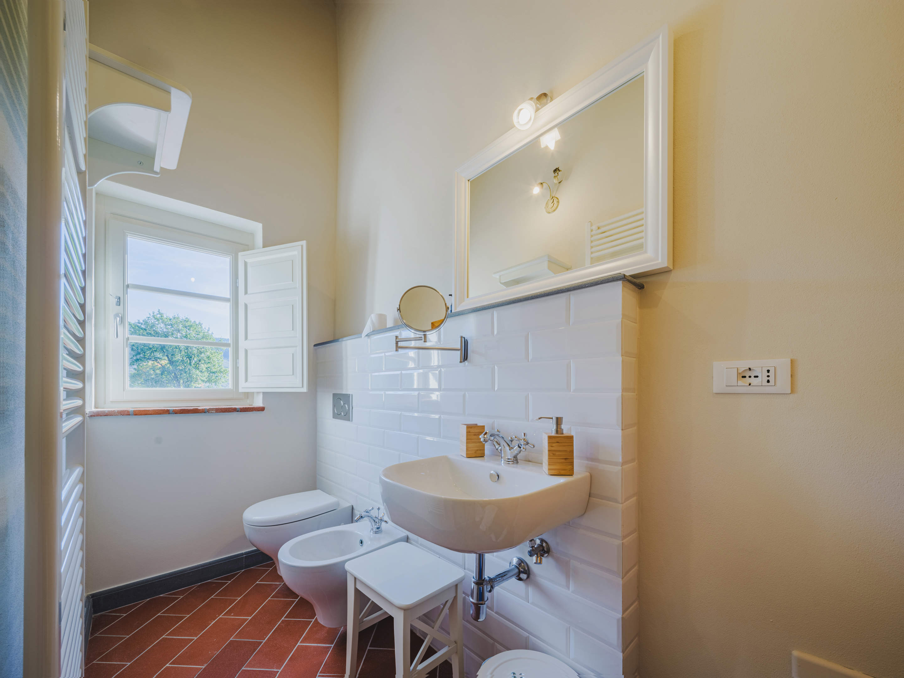 Casale Valentino, 3 bedroom villa in North Tuscany - Pisa & Lucca Area, Tuscany