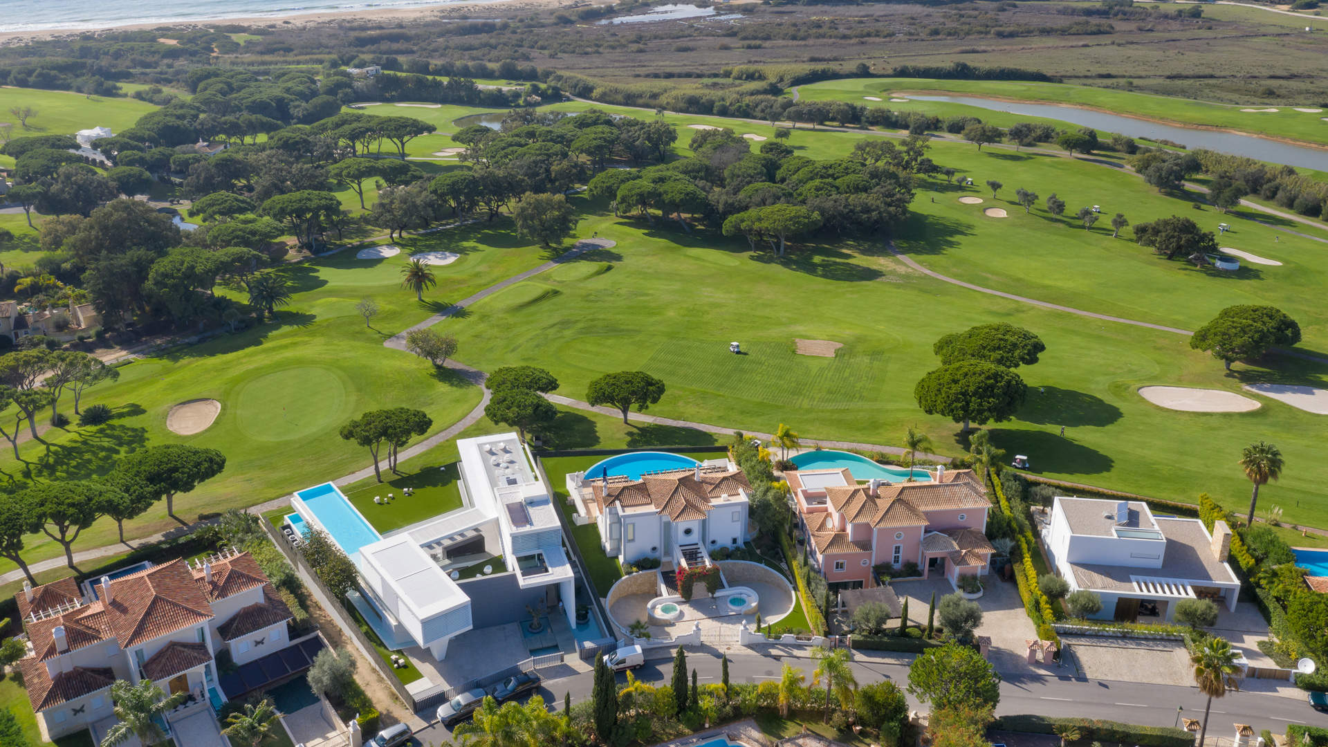 Villa Oregano, 6 bedroom villa in Vale do Lobo, Algarve