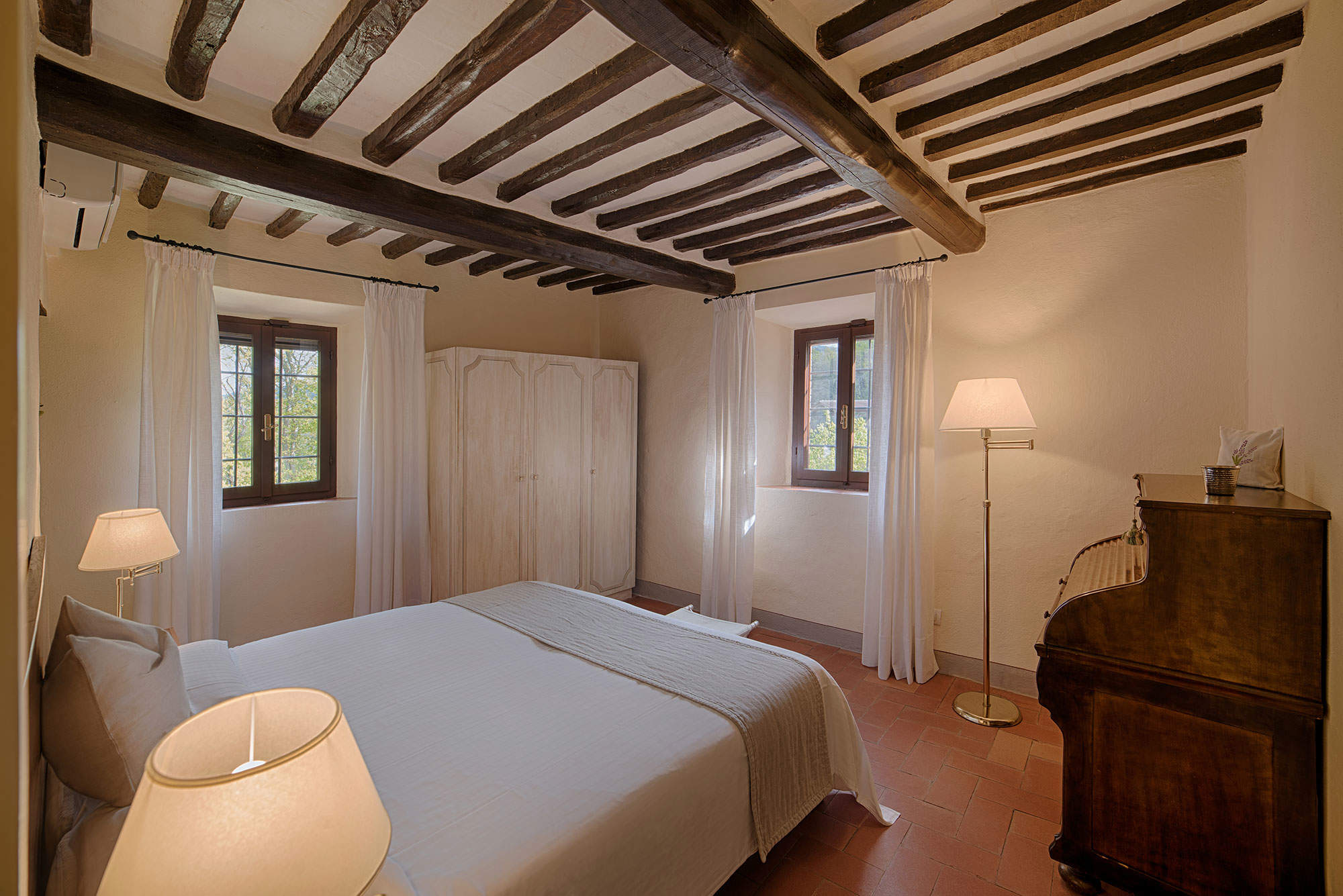 Villa Monica  4 Persons, 2 bedroom villa in Chianti & Countryside, Tuscany