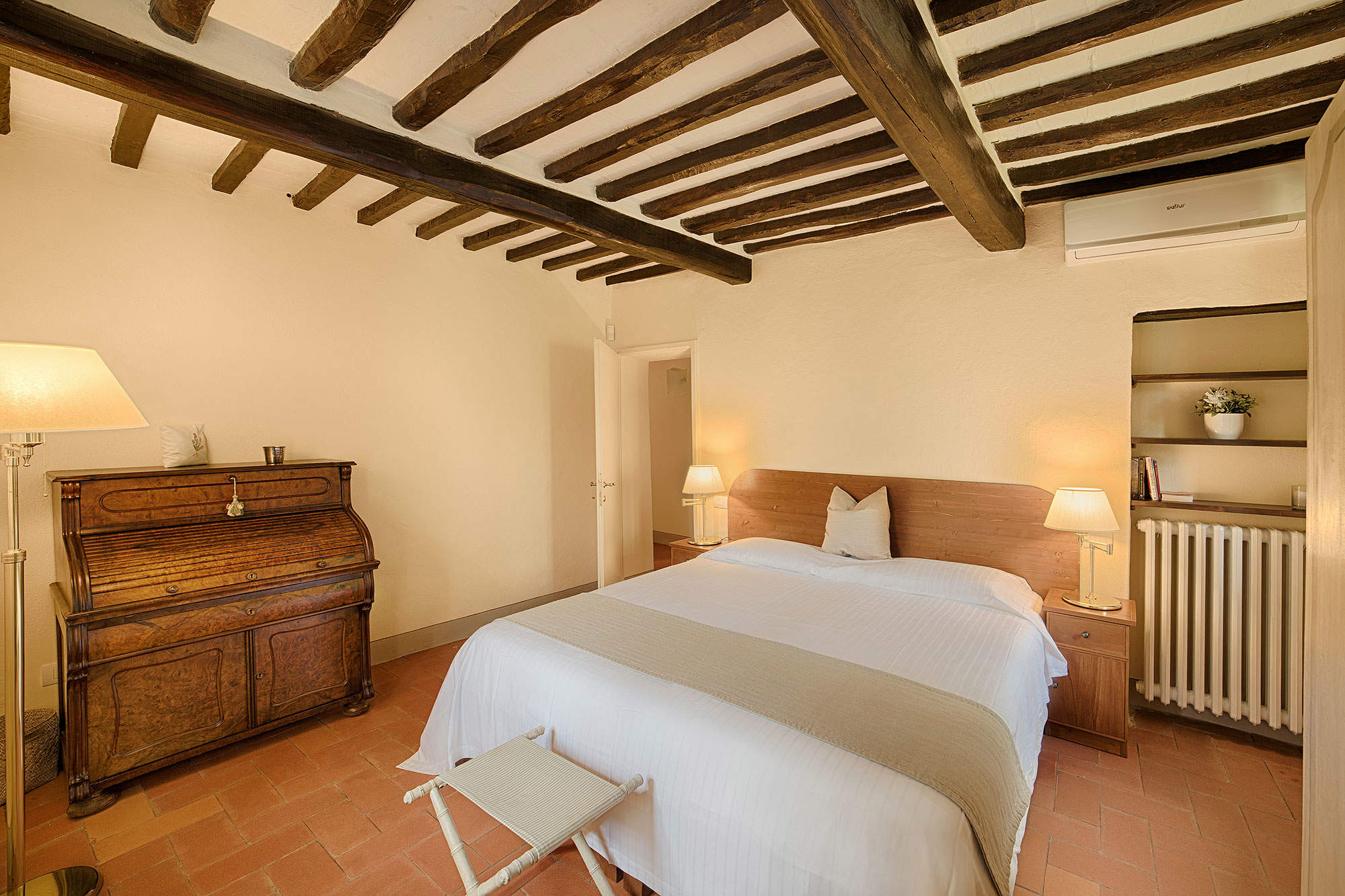 Villa Monica  8 Persons, 4 bedroom villa in Chianti & Countryside, Tuscany