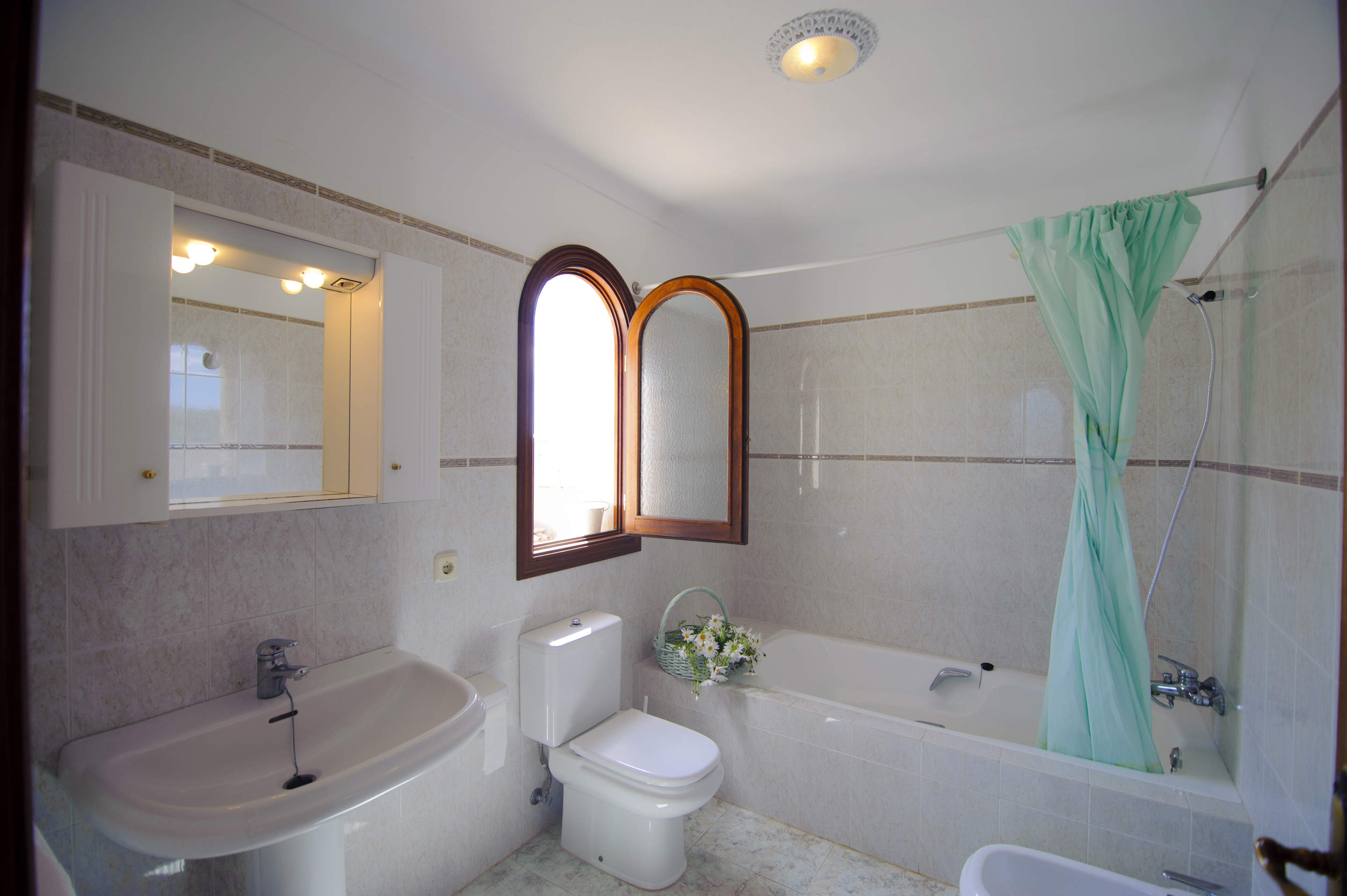 Pleta de sa Punta, 4 bedroom villa in Cala d'Or , Majorca