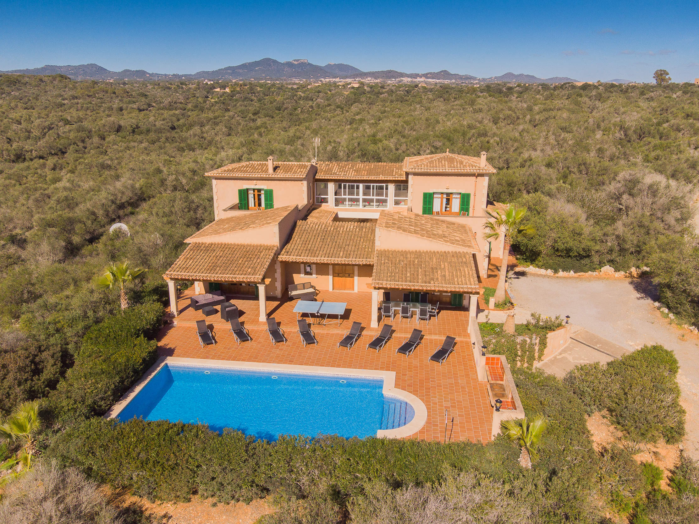 Pleta de sa Punta, 4 bedroom villa in Cala d'Or , Majorca