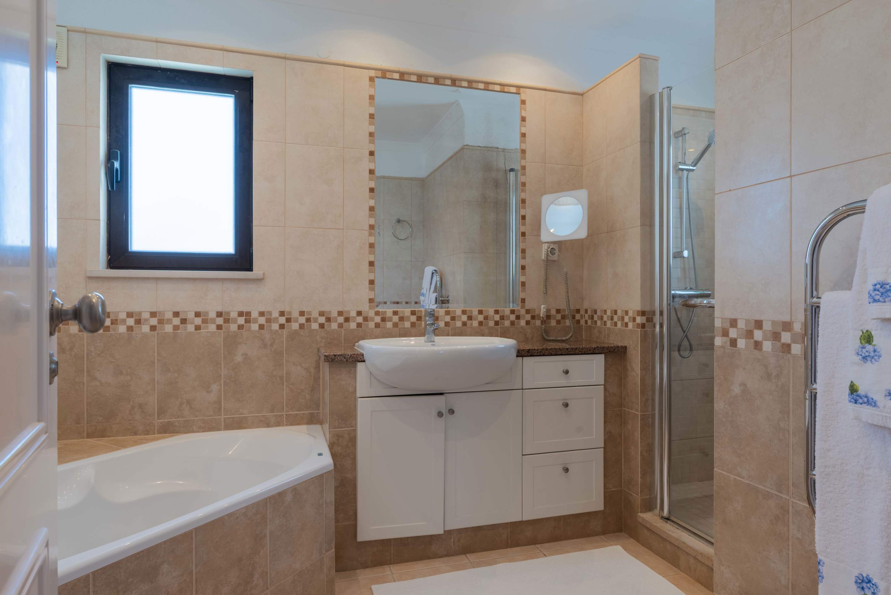 Villa Solara, 3 bedroom villa in Quinta do Lago, Algarve