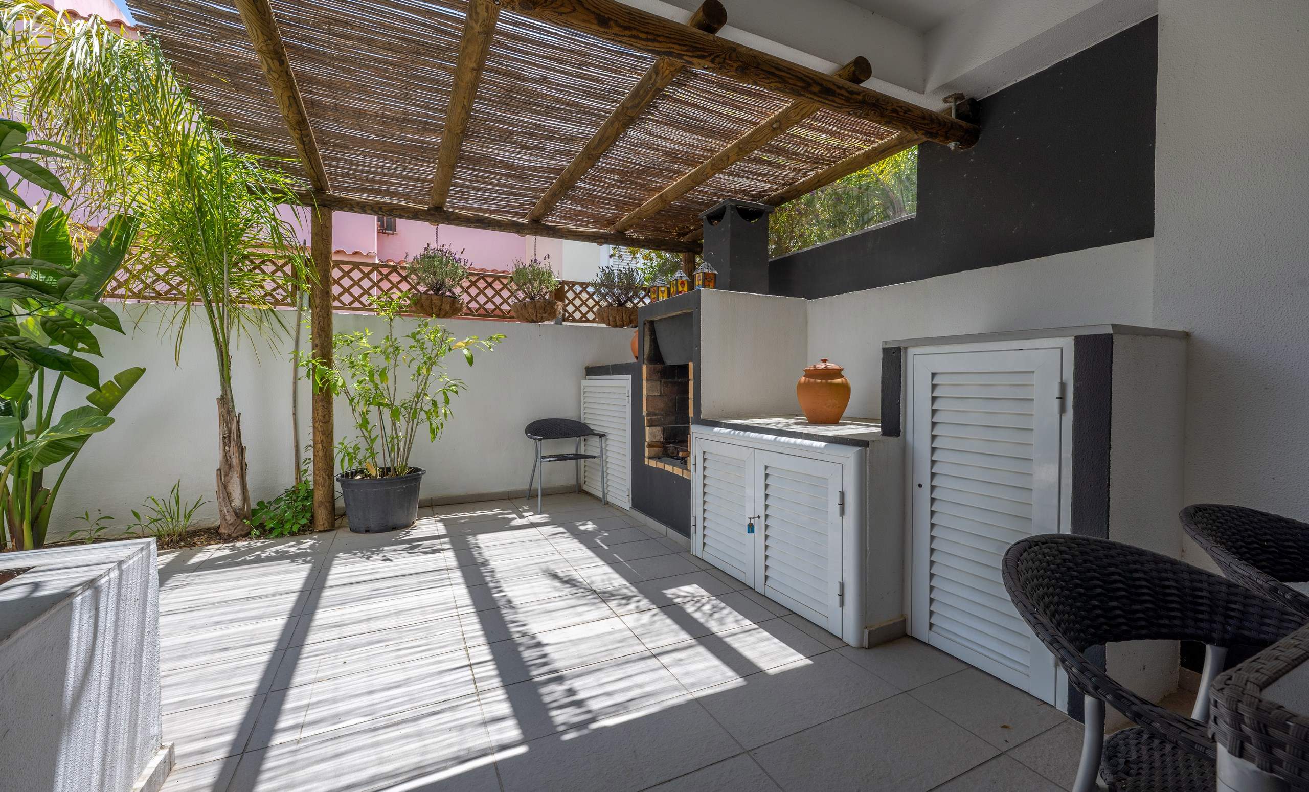 Villa Lua, 4 bedroom villa in Vilamoura Area, Algarve