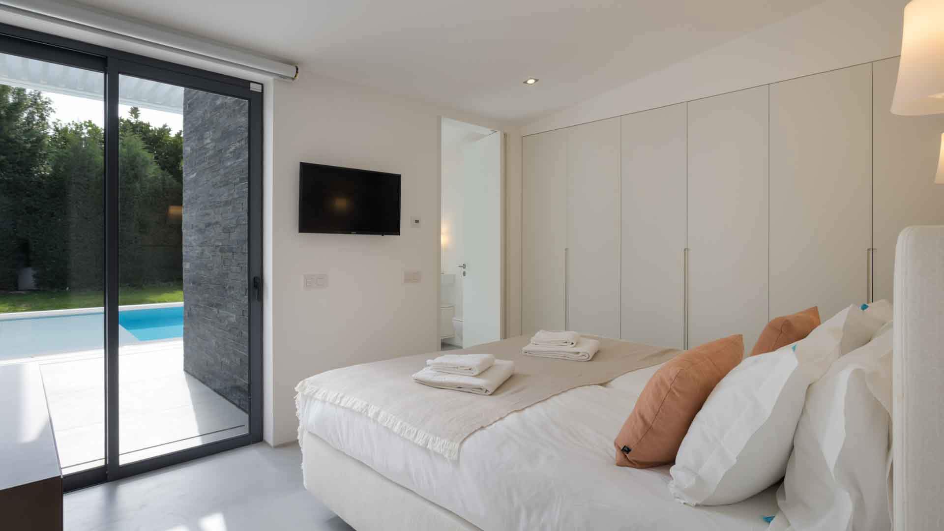 Villa Leanne, 4 bedroom villa in Vale do Lobo, Algarve