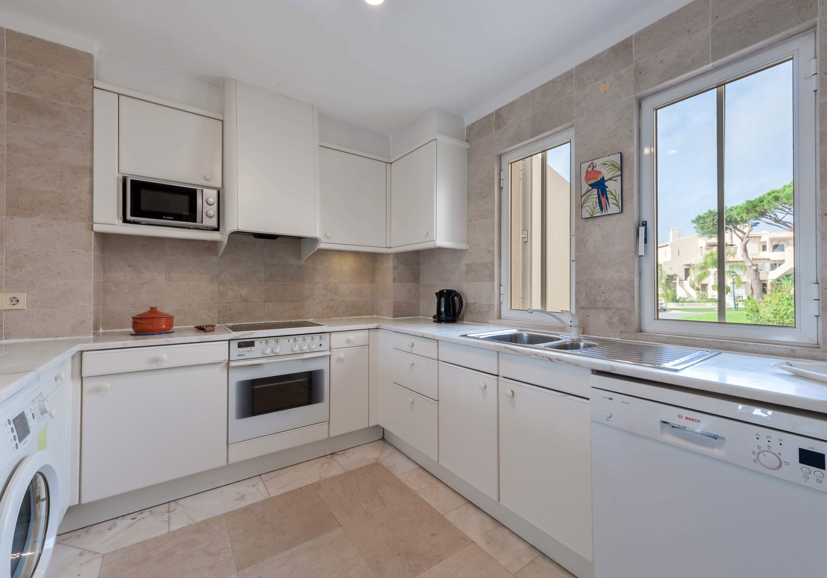 Sao Lourenco Apartment Jasmine, 1 bedroom apartment in Quinta do Lago, Algarve