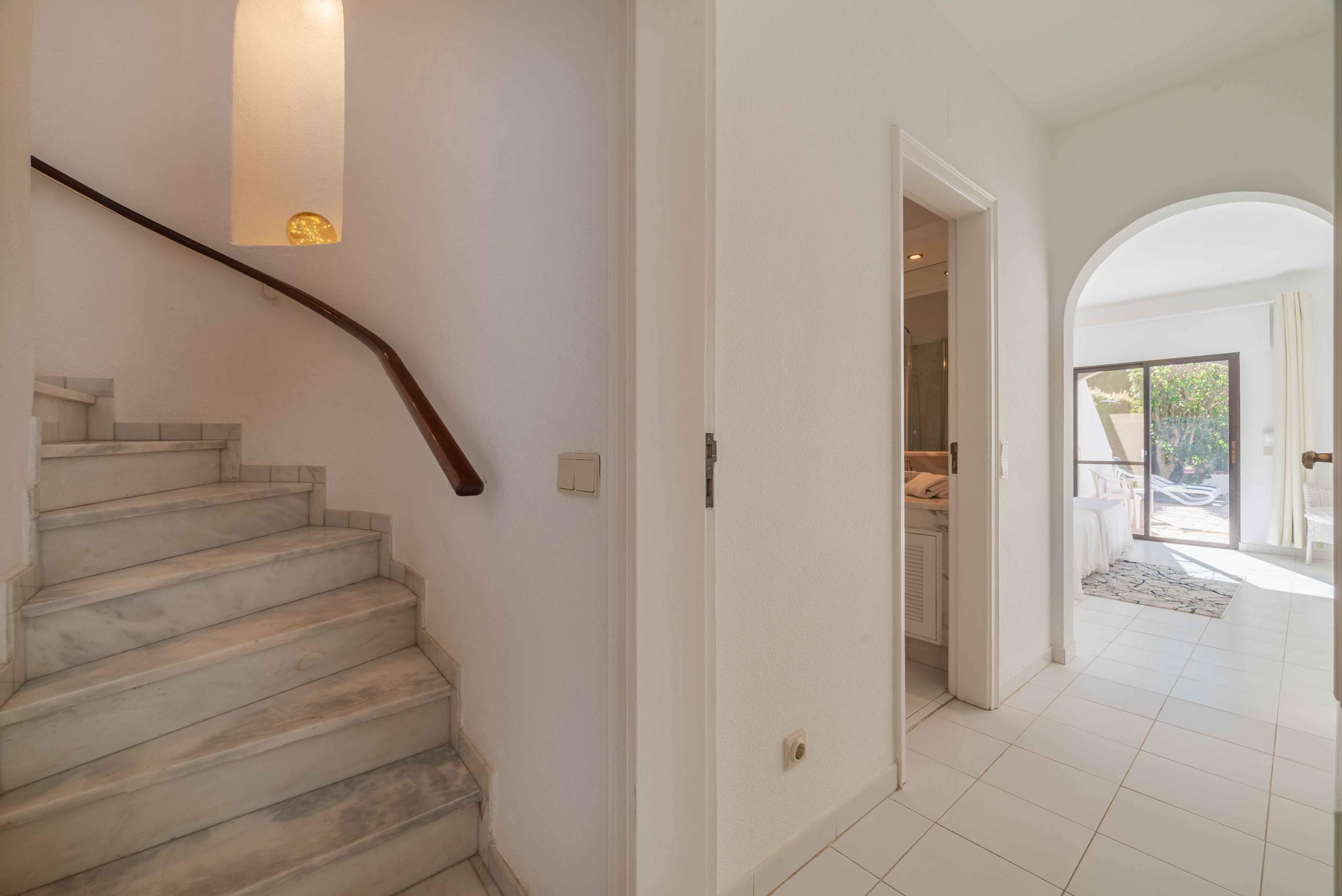 Jasmine Villa, 2 bedroom villa in Dunas Douradas, Algarve