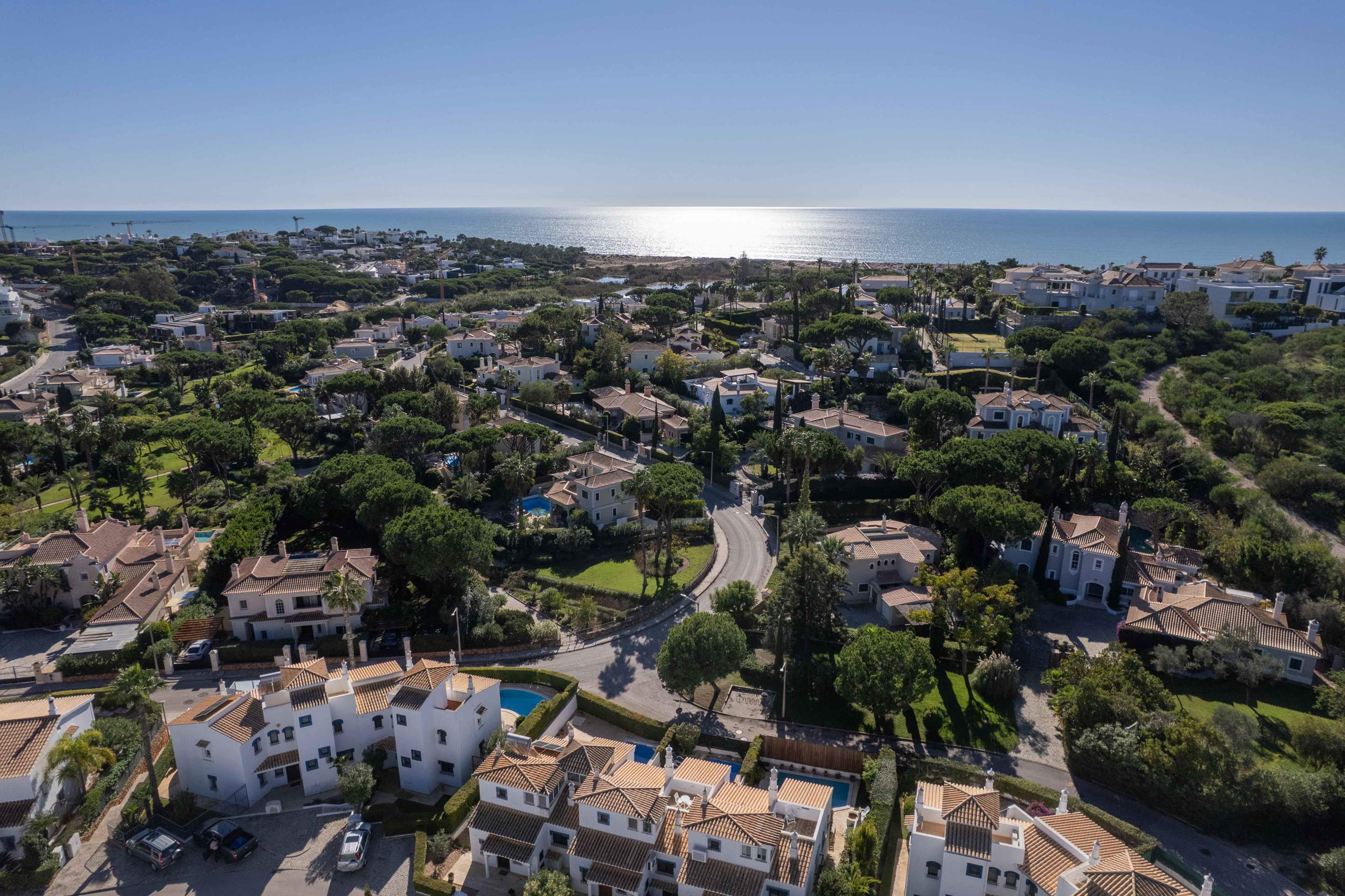 Jasmine Villa, 2 bedroom villa in Dunas Douradas, Algarve