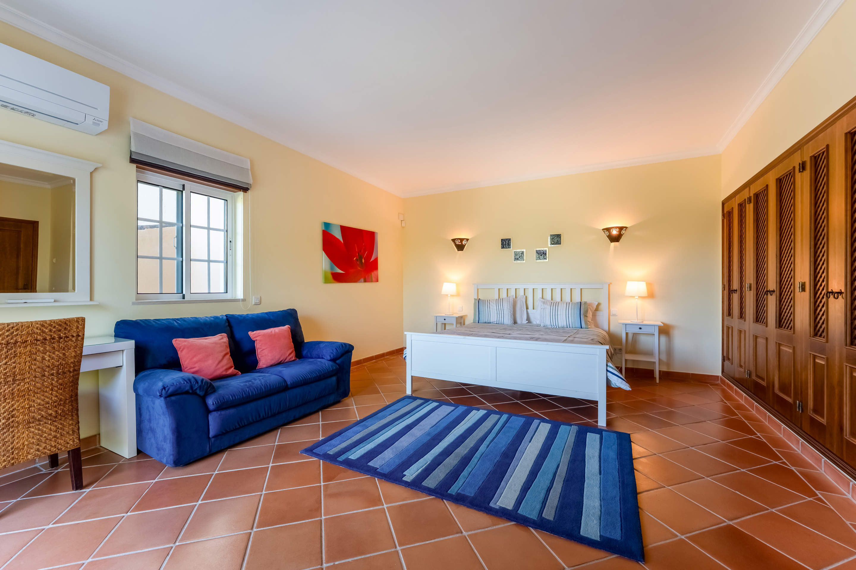 Casa Serena, 3 bedroom villa in Almancil, Algarve