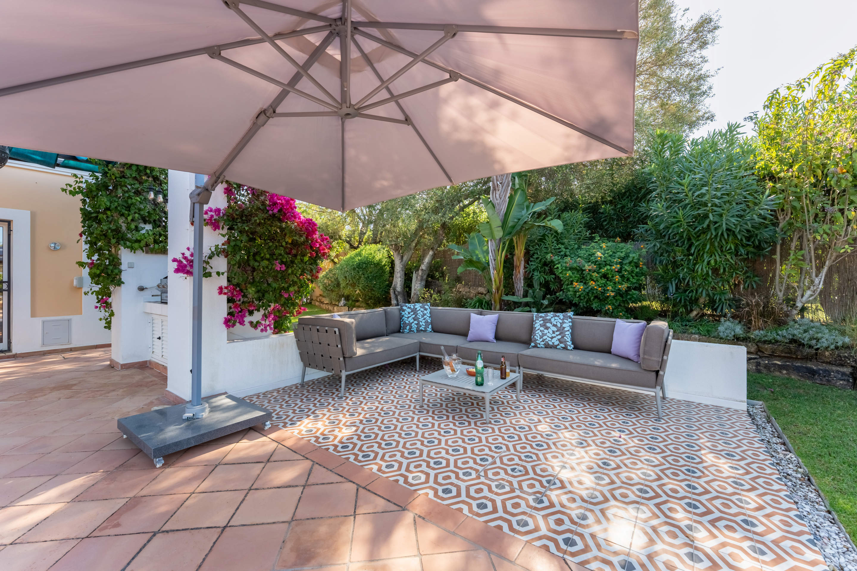 Casa Serena, 3 bedroom villa in Almancil, Algarve