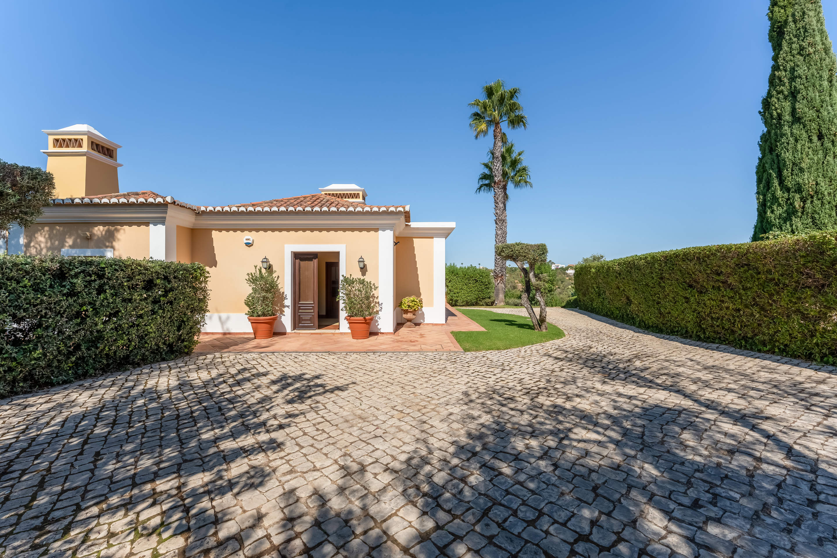 Casa Serena, 3 bedroom villa in Almancil, Algarve