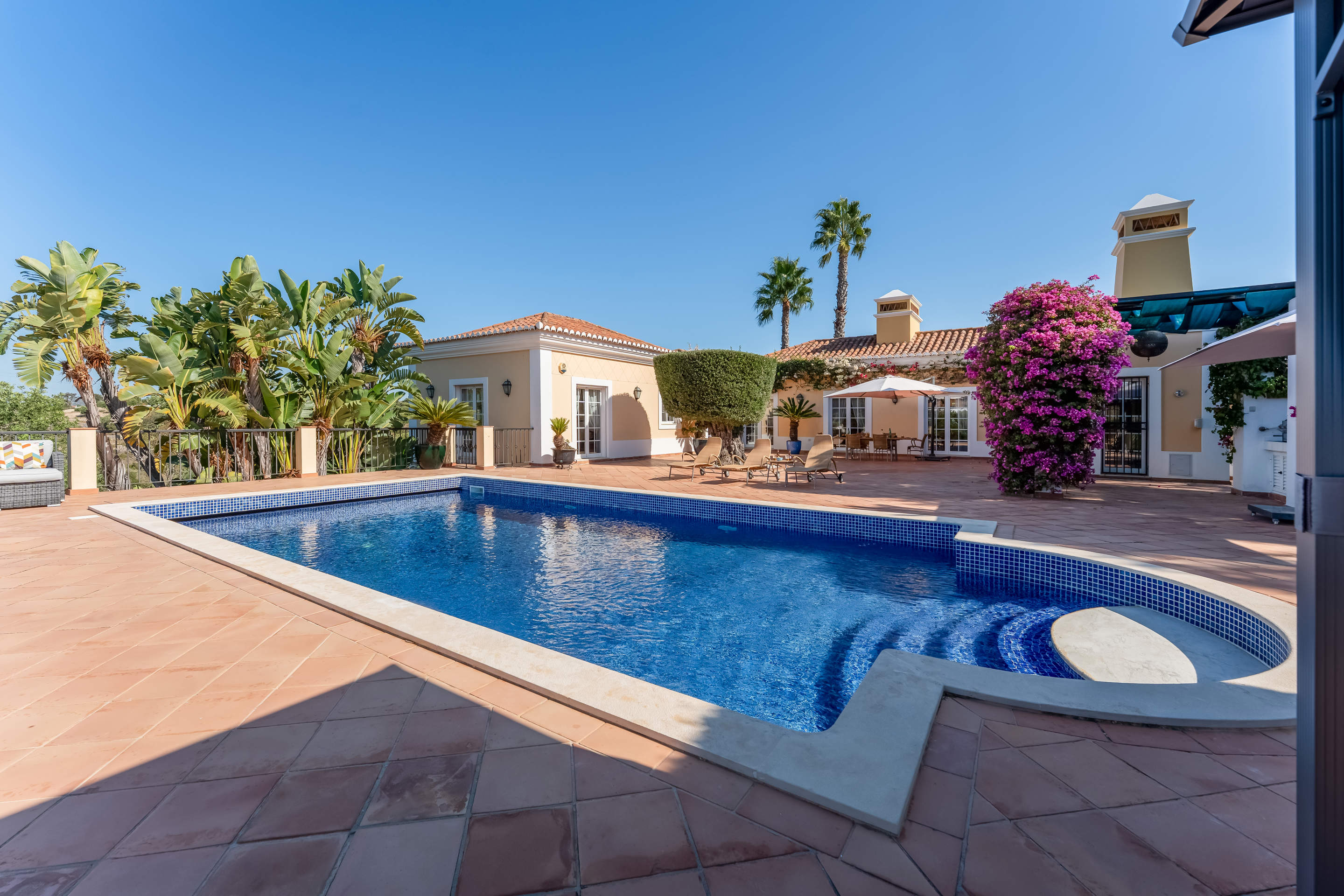 Casa Serena, 3 bedroom villa in Almancil, Algarve